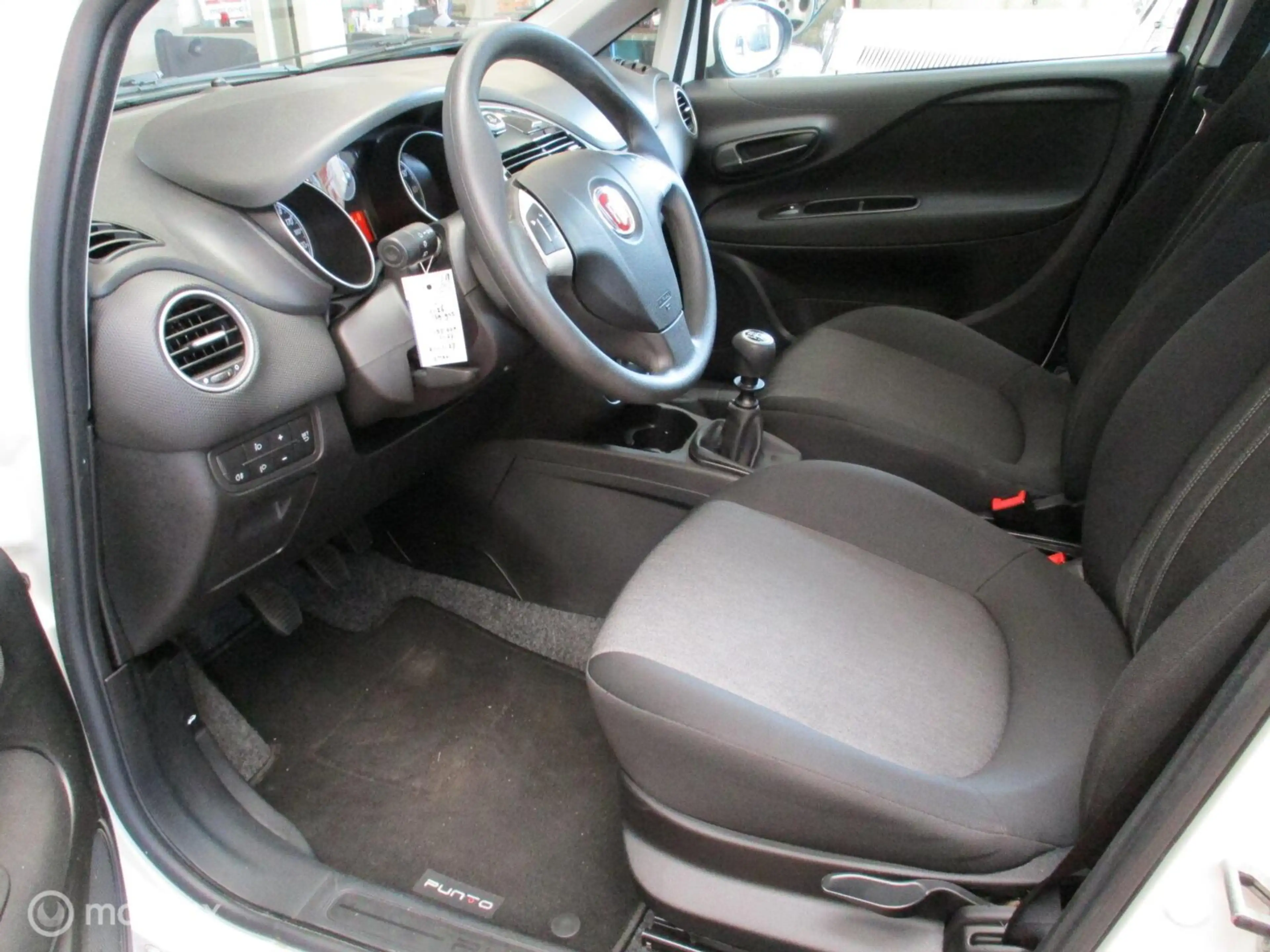 Fiat Punto Evo 1.2 Street — photo 10