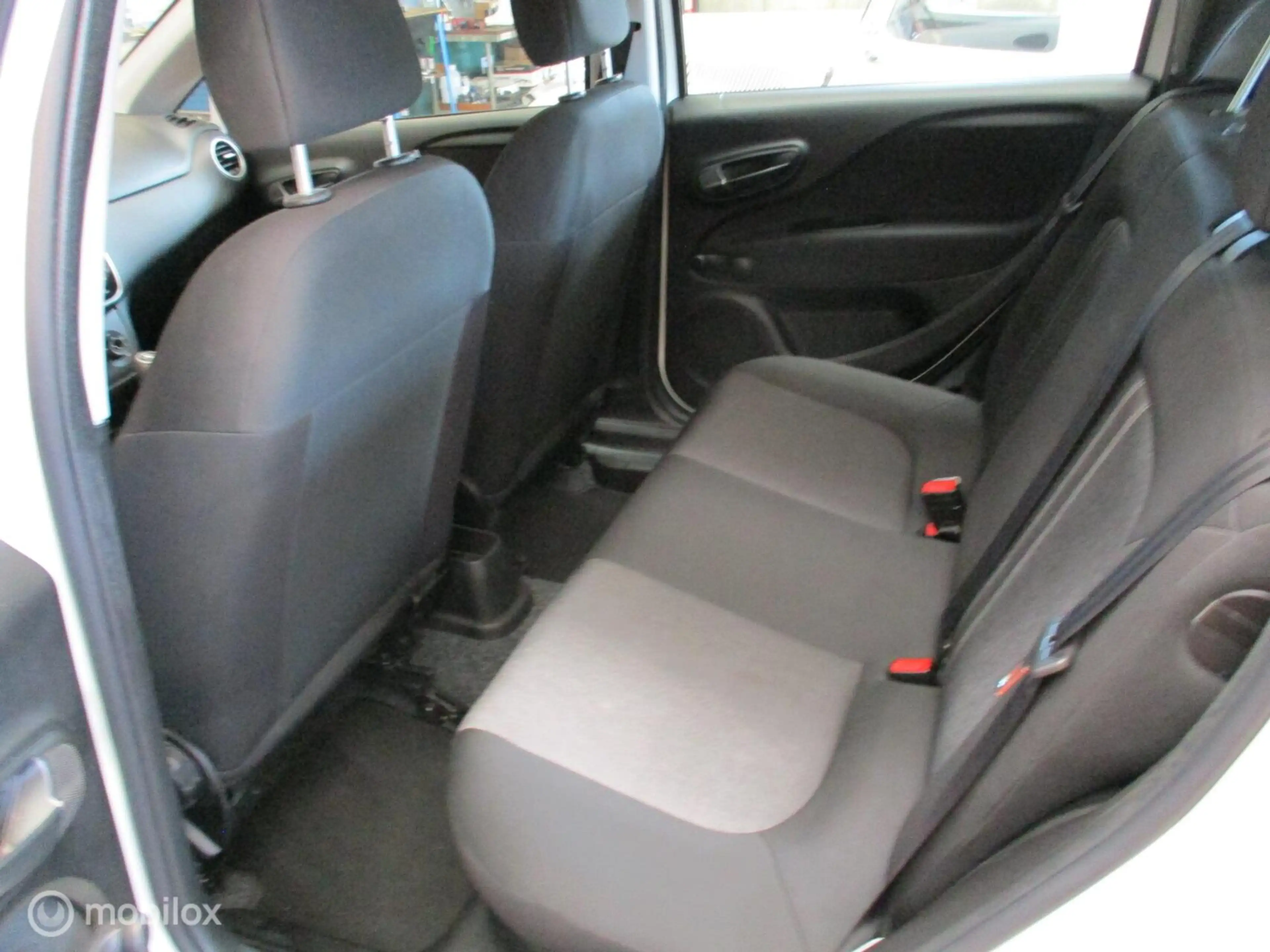Fiat Punto Evo 1.2 Street — photo 11