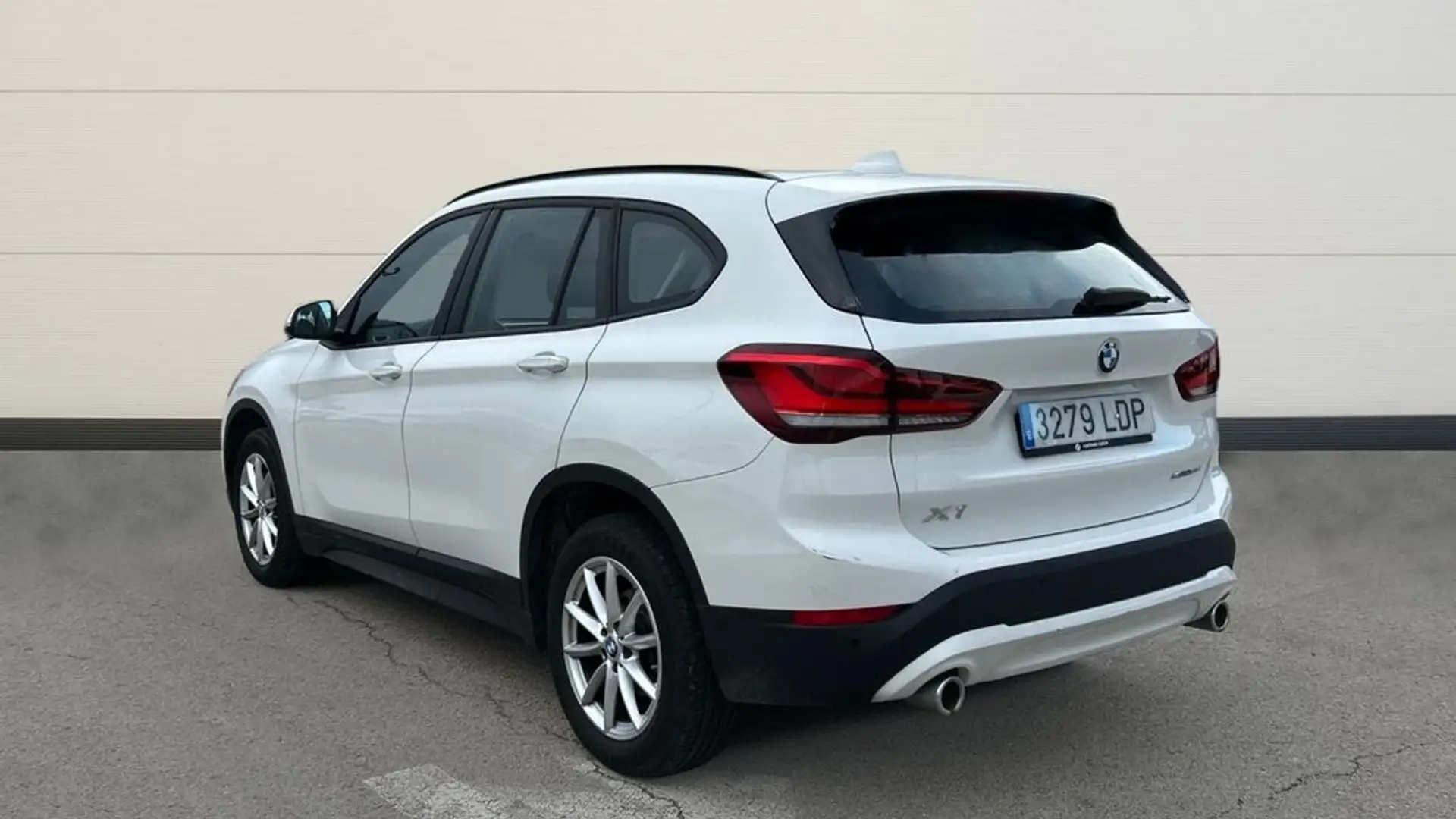 BMW X1 sDrive 18d Business Blanco - 2