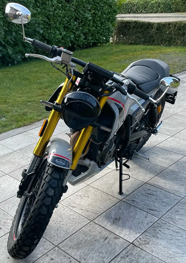Mondial HPS 125i Gri - 2