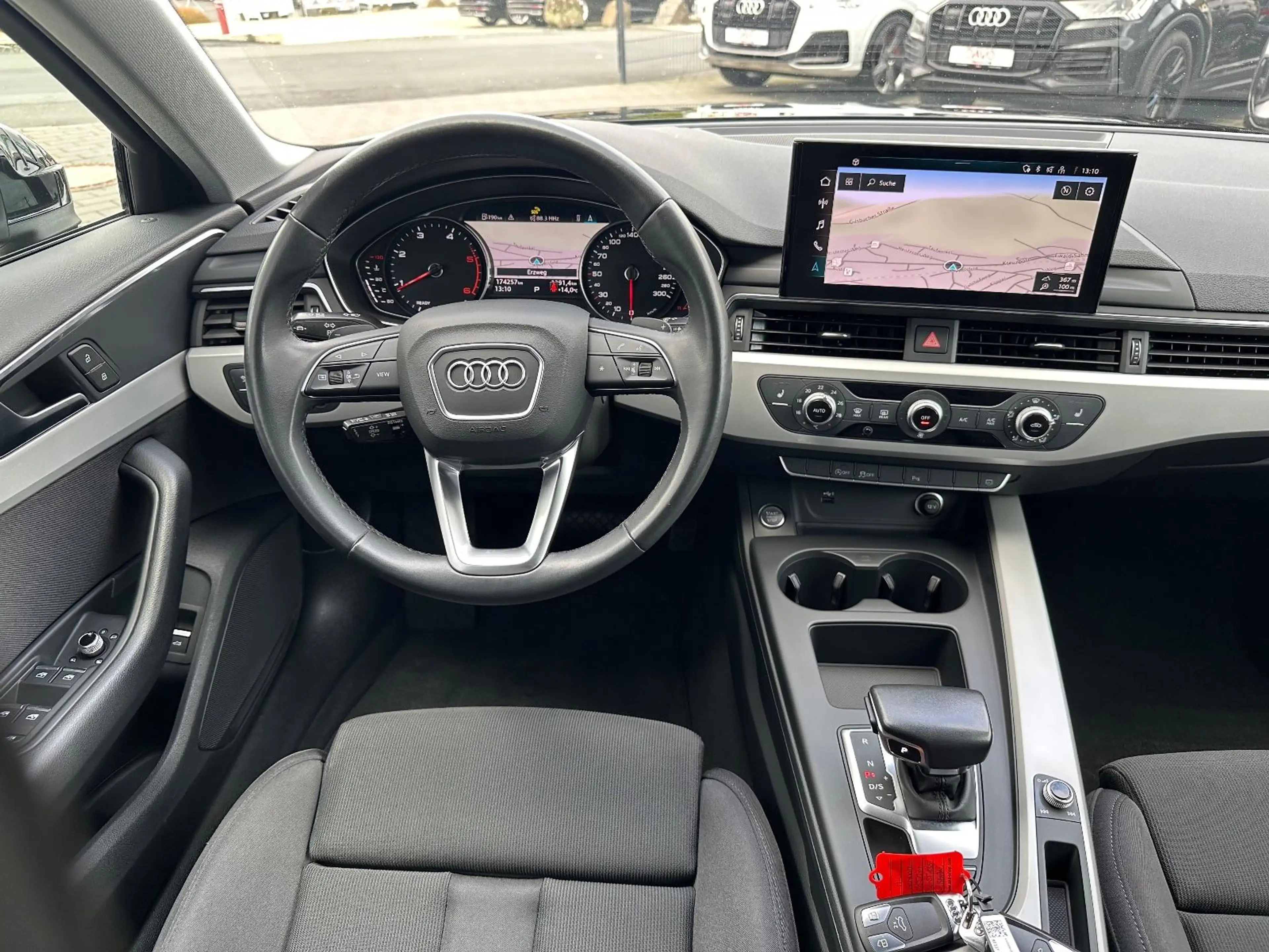 Audi A4 Avant 35 TDI Advanced S-tronic/AHK/LED — photo 12