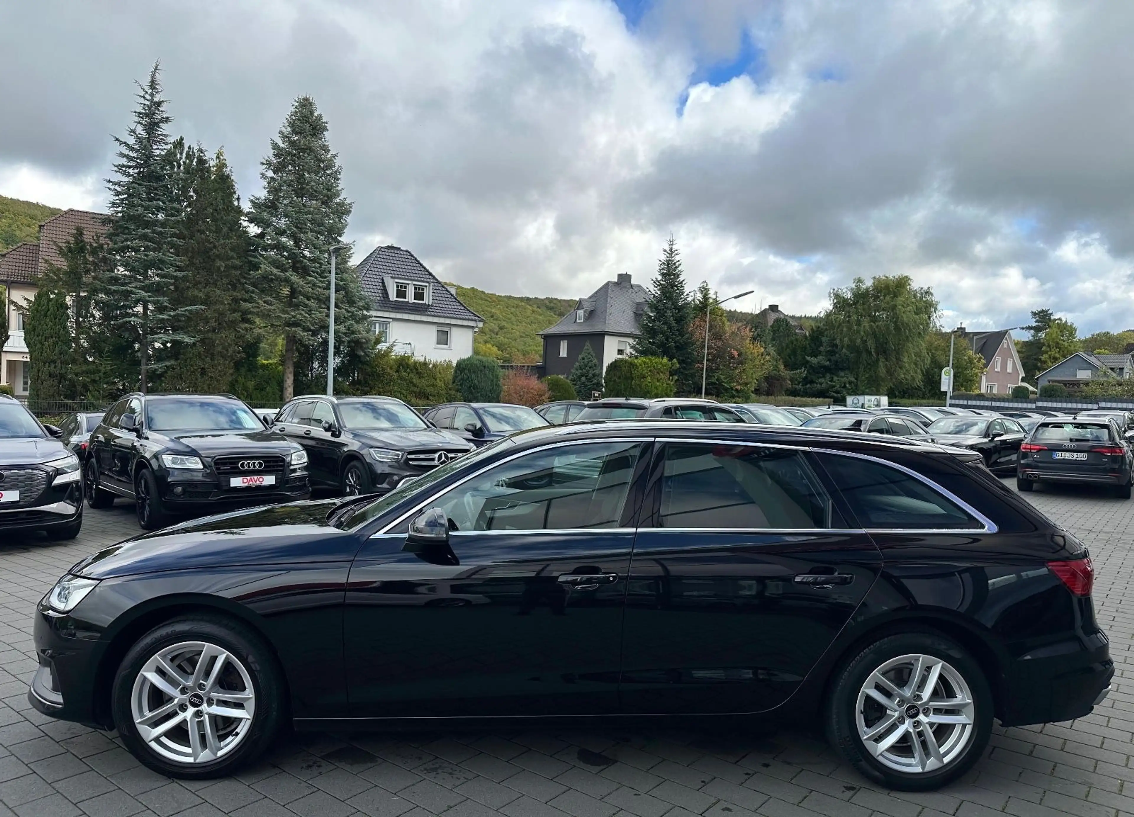Audi A4 Avant 35 TDI Advanced S-tronic/AHK/LED — photo 6