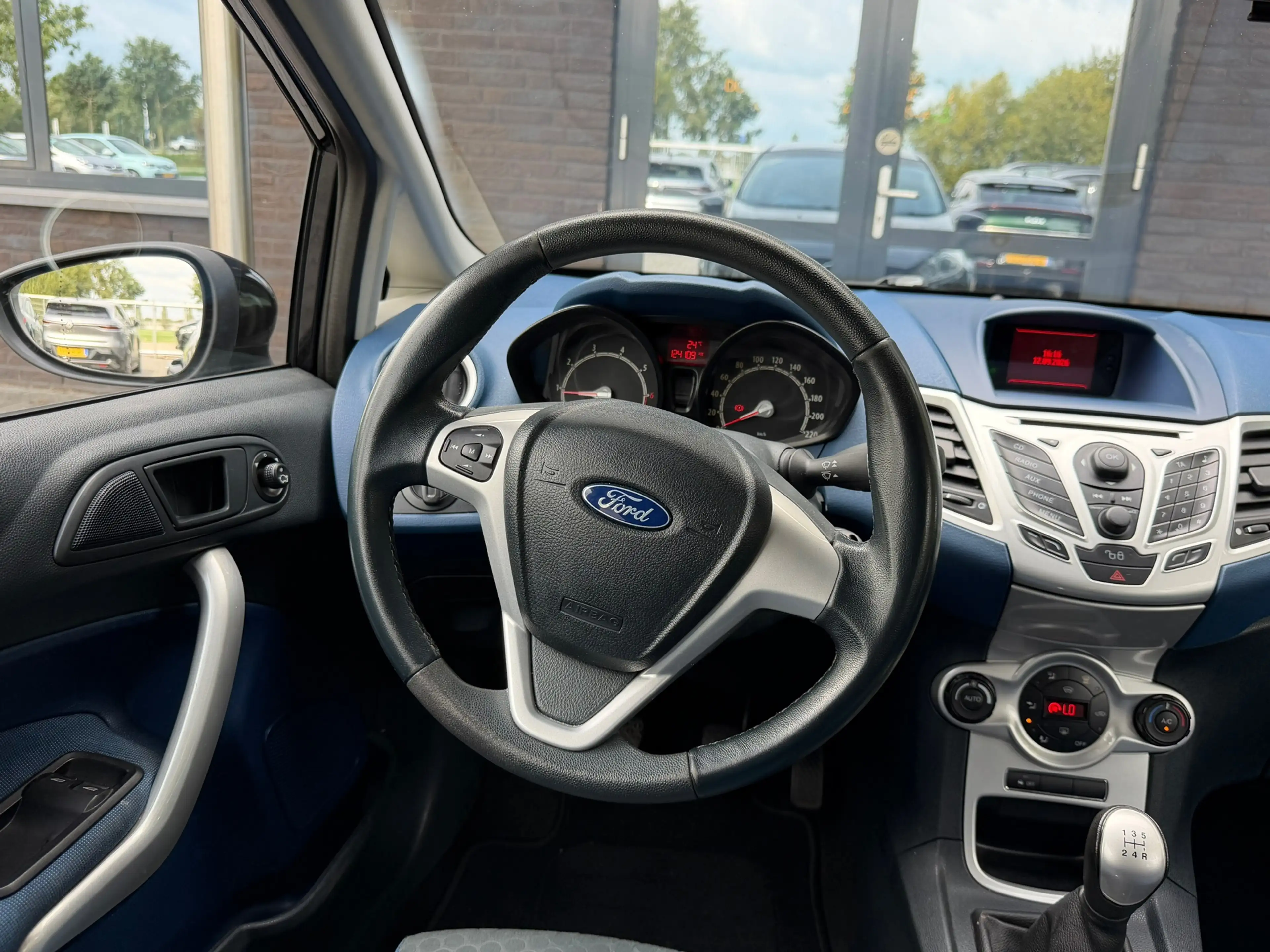 Ford Fiesta 1.4 Trend ST-Line | Airco | Sportieve uitvoering. — photo 15