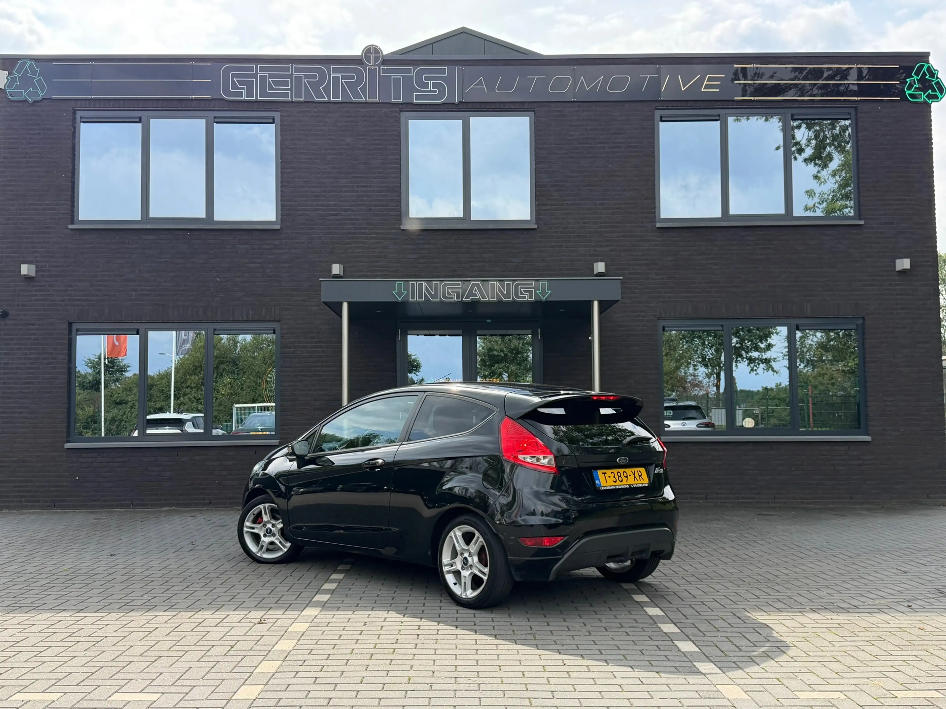 Ford Fiesta 1.4 Trend ST-Line | Airco | Sportieve uitvoering. — photo 3