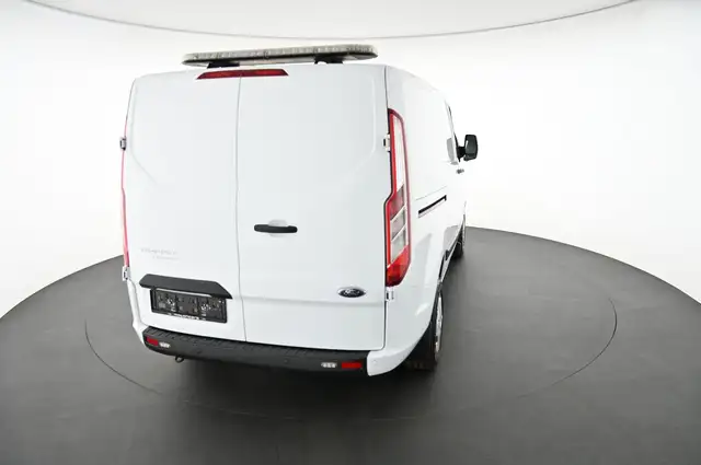 Ford Transit Custom view 12