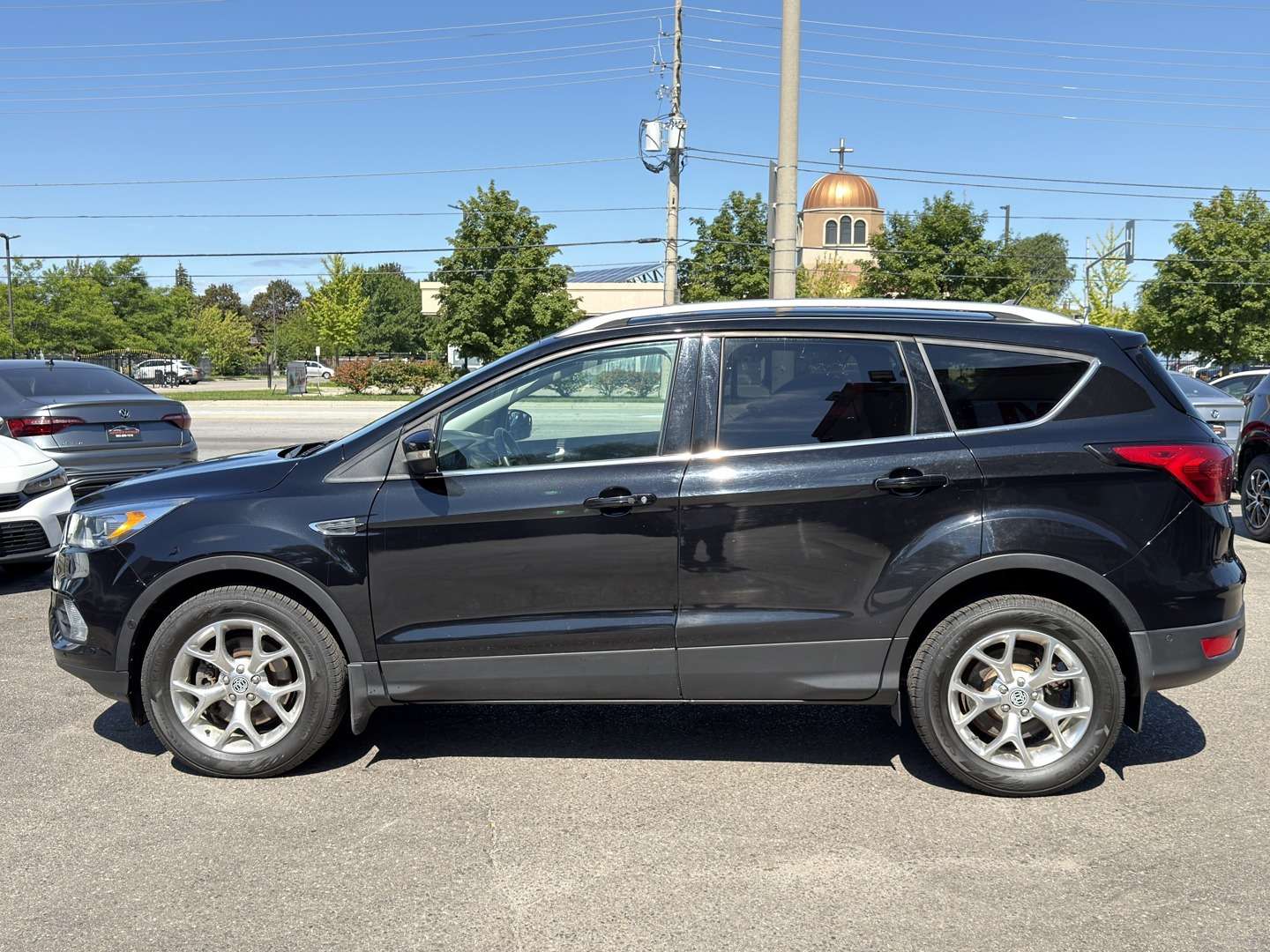 2019 Ford Escape TITANIUM 4WD | Navi | Park Assist | Leather — снимка 1