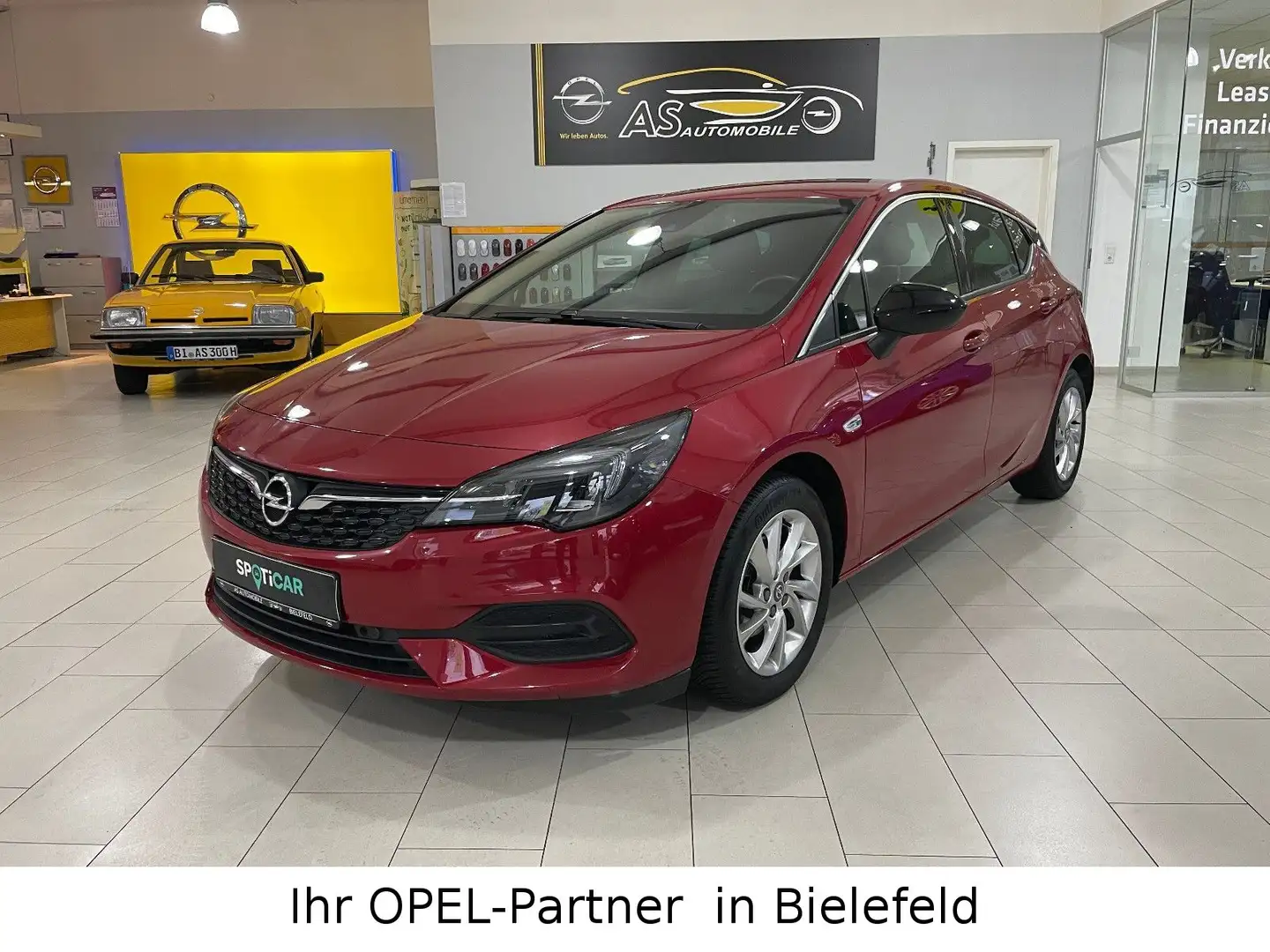 Opel Astra K Lim. Elegance NAVI/AUTOMATIK/SHZ/LHZ/LED Rot - 1
