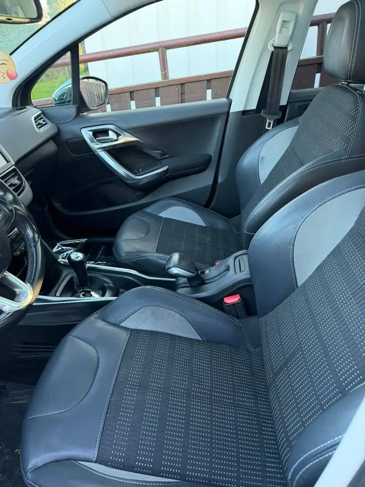 Peugeot 2008 2008 — photo 2