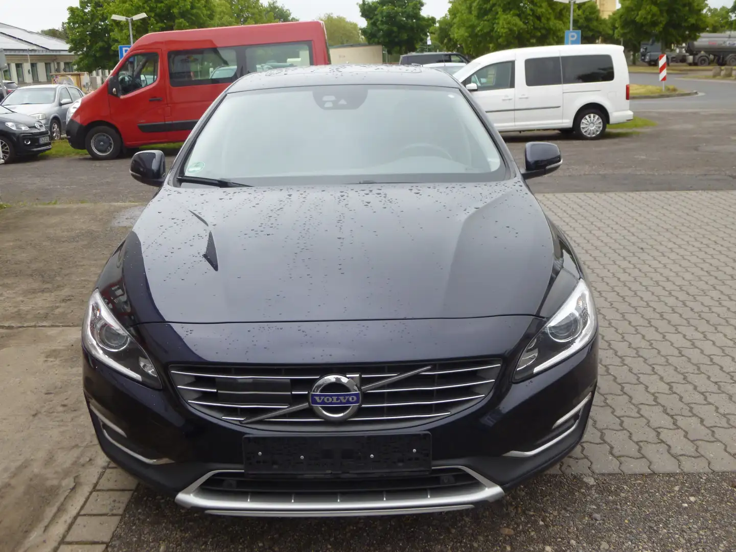 Volvo V60 Summum Blau - 2