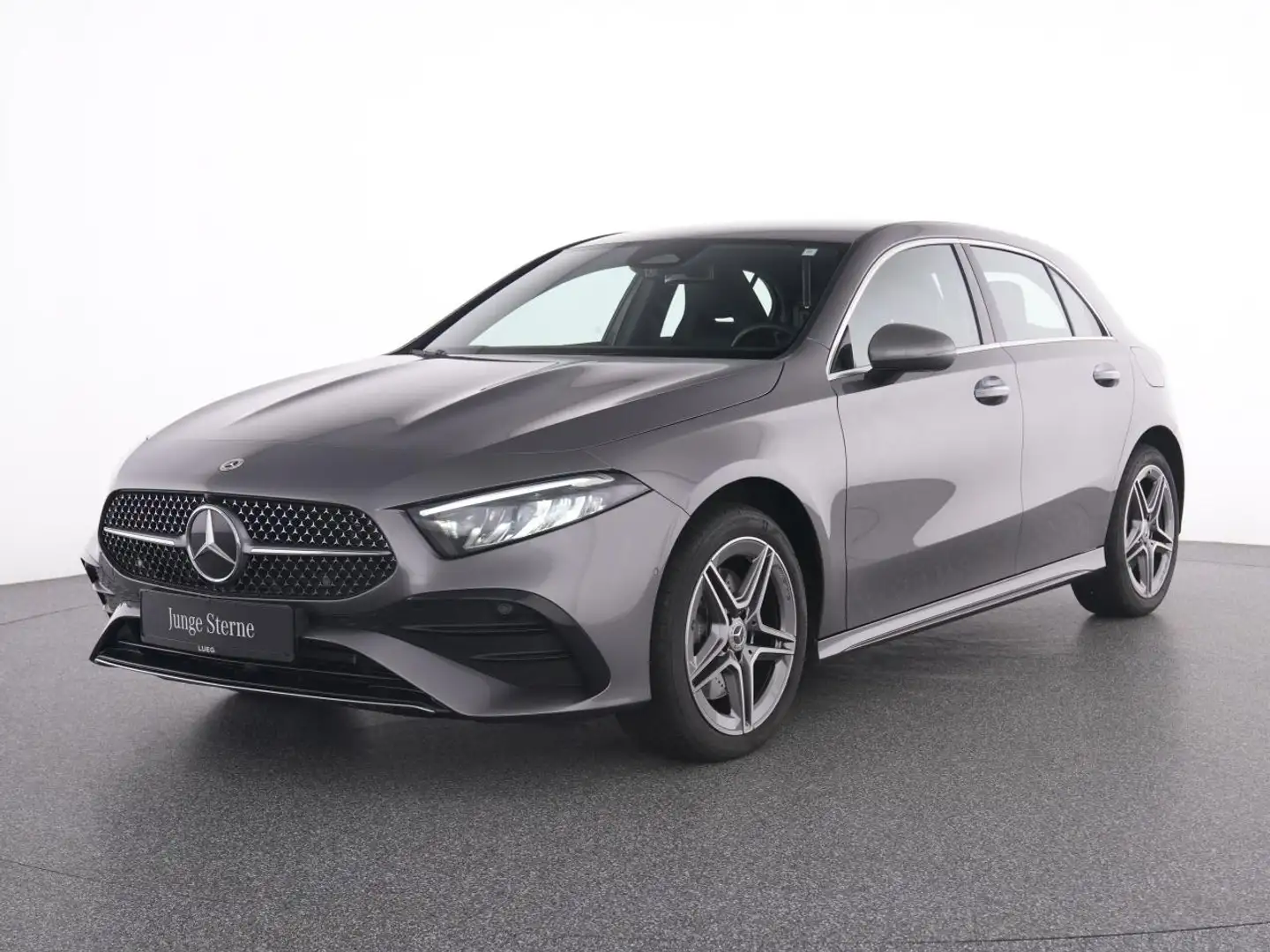 Mercedes-Benz A 250 e AMG+NavPrem+LED+SpurA+KeylGo+Ambibel+RFK Grau - 2