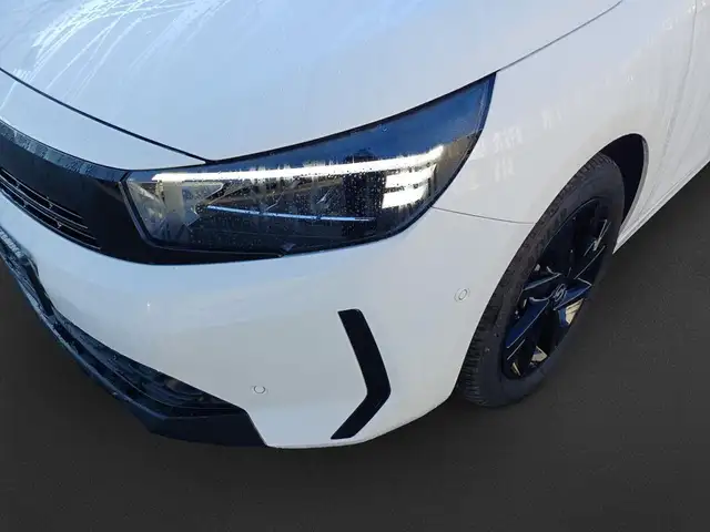 Opel Corsa view 9