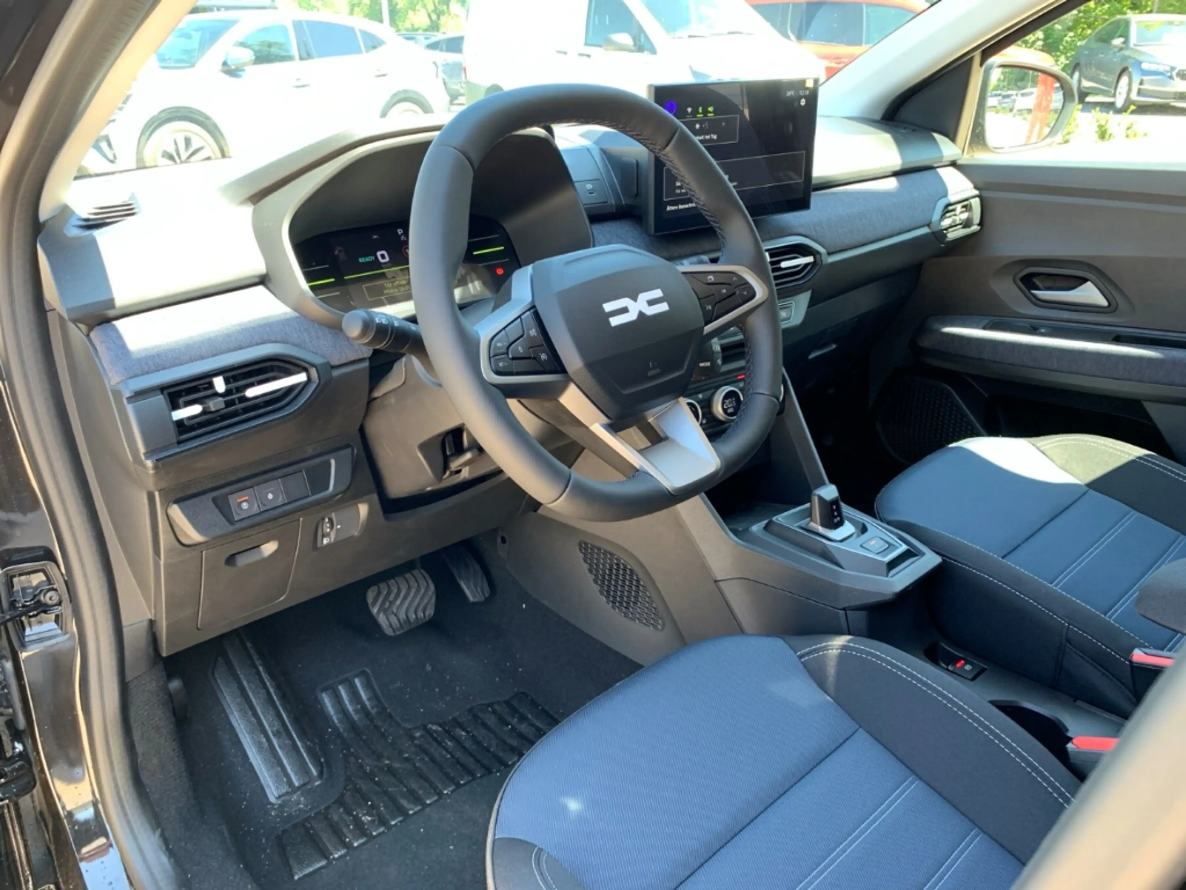 Dacia Jogger JOURNEY HYBRID 155 7-SITZER Journey SHZ+PDC+NAVI — photo 10