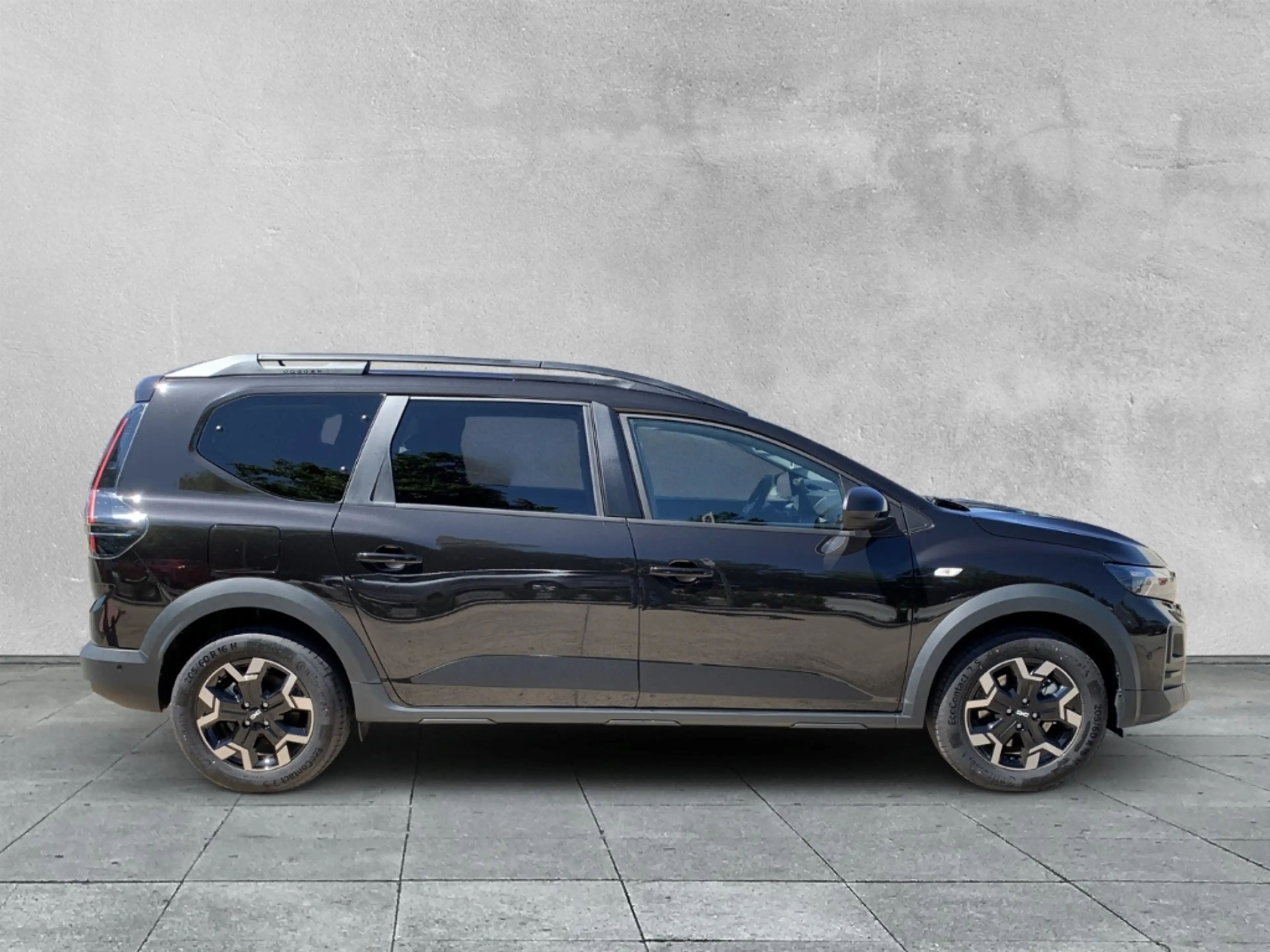 Dacia Jogger JOURNEY HYBRID 155 7-SITZER Journey SHZ+PDC+NAVI — photo 6
