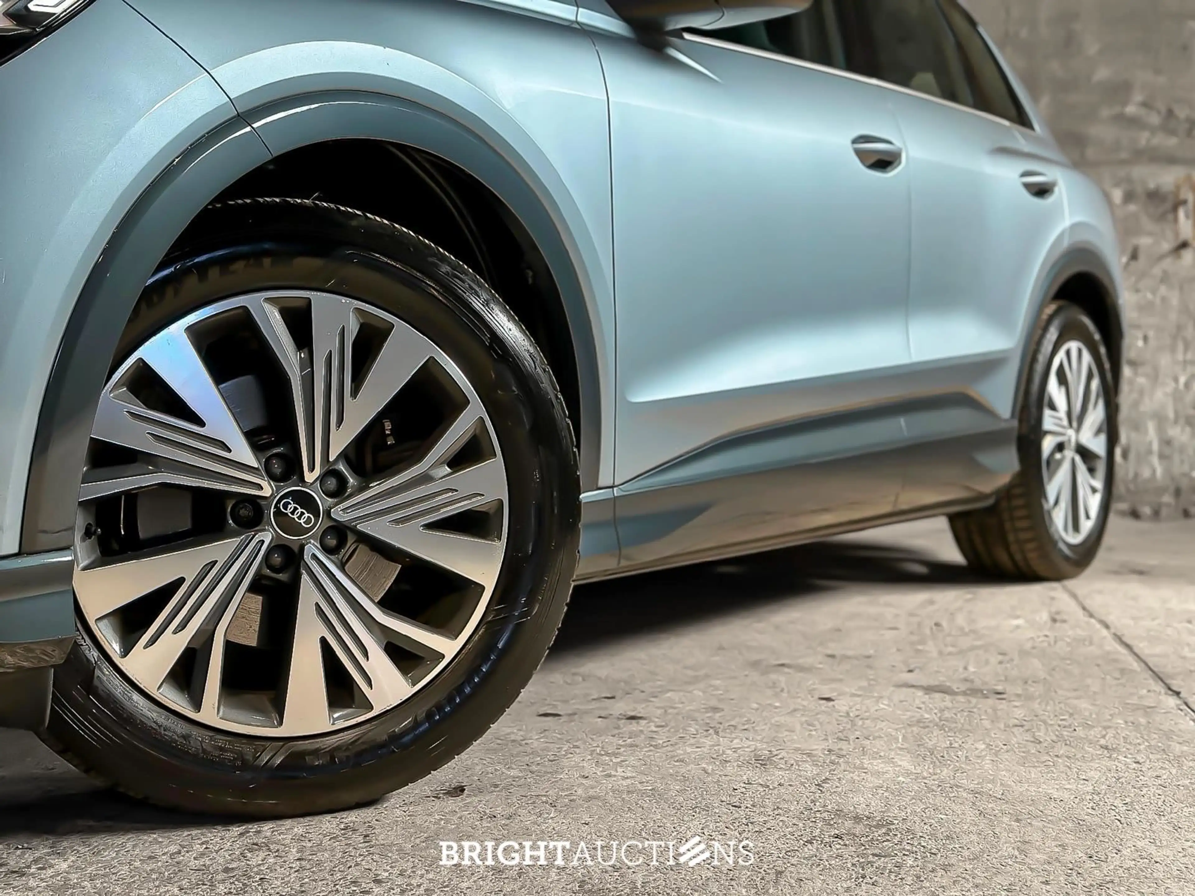 Audi Q4 e-tron 35 Launch edition Advanced 55 kWh — photo 10
