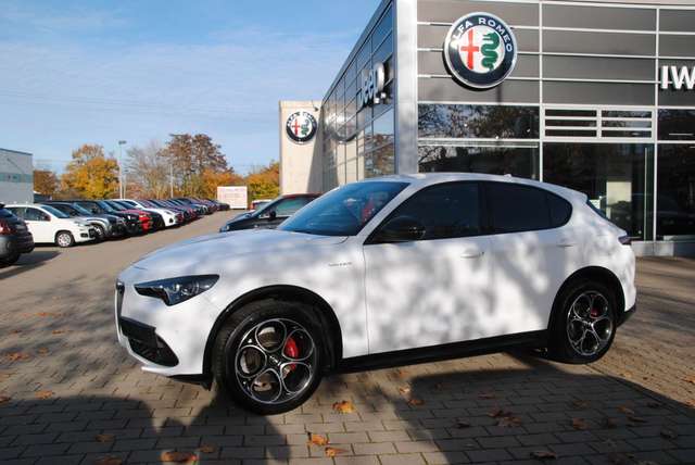 Alfa Romeo Stelvio Veloce Q4 elektr. AHK, Premium-Paket