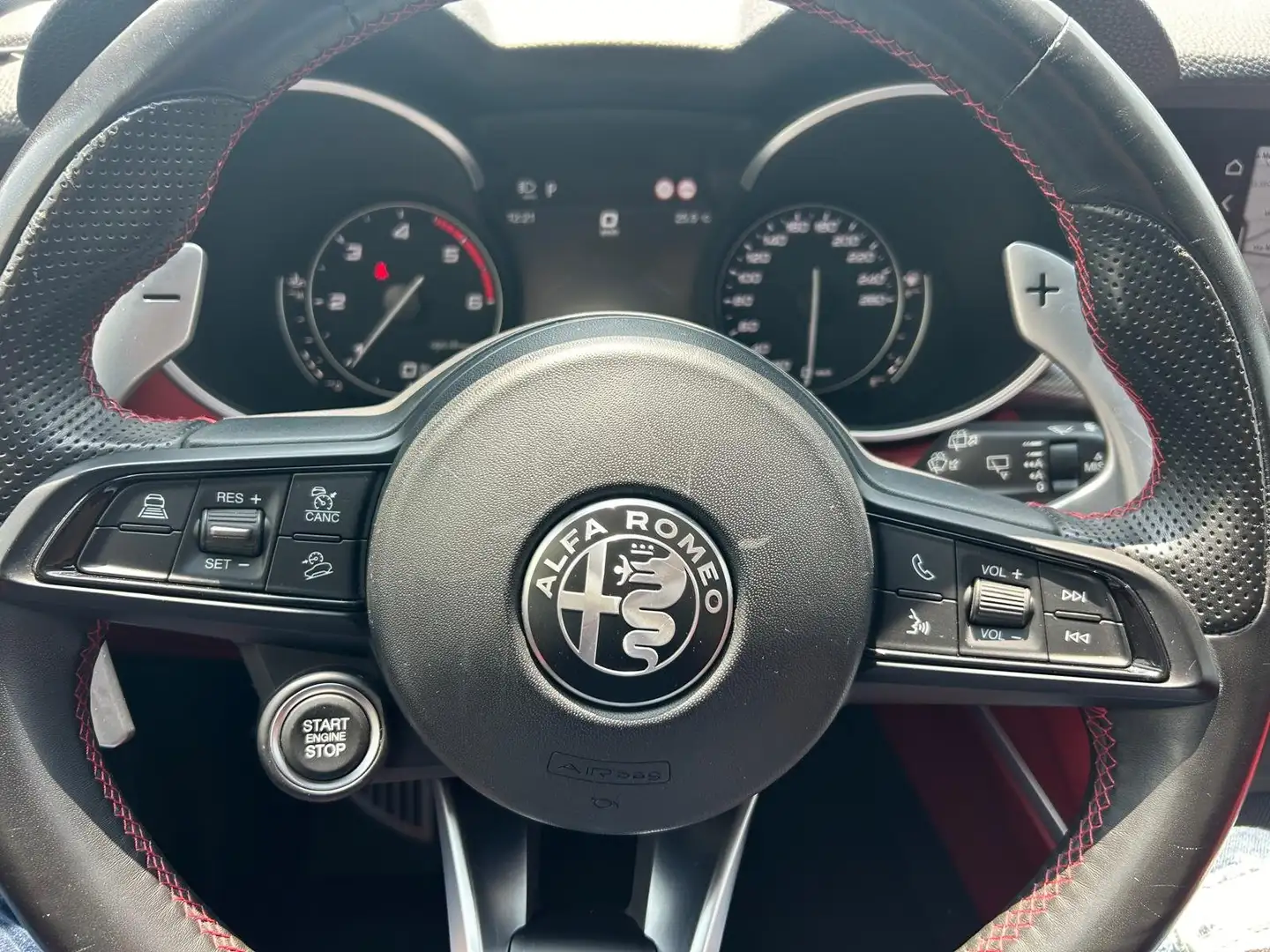 Alfa Romeo Stelvio Stelvio 2.2 t Veloce Q4 210cv auto Argento - 2