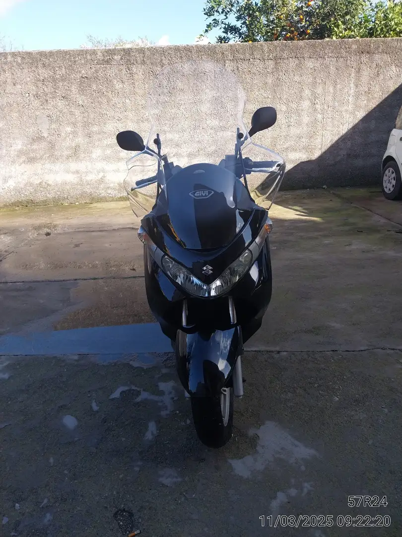 Suzuki Burgman 200 Černá - 2