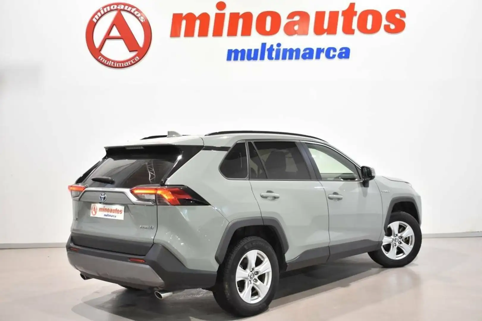 Toyota RAV 4 2.5 HYBRID 220H 2WD E-CVT BUSINESS Gris - 2