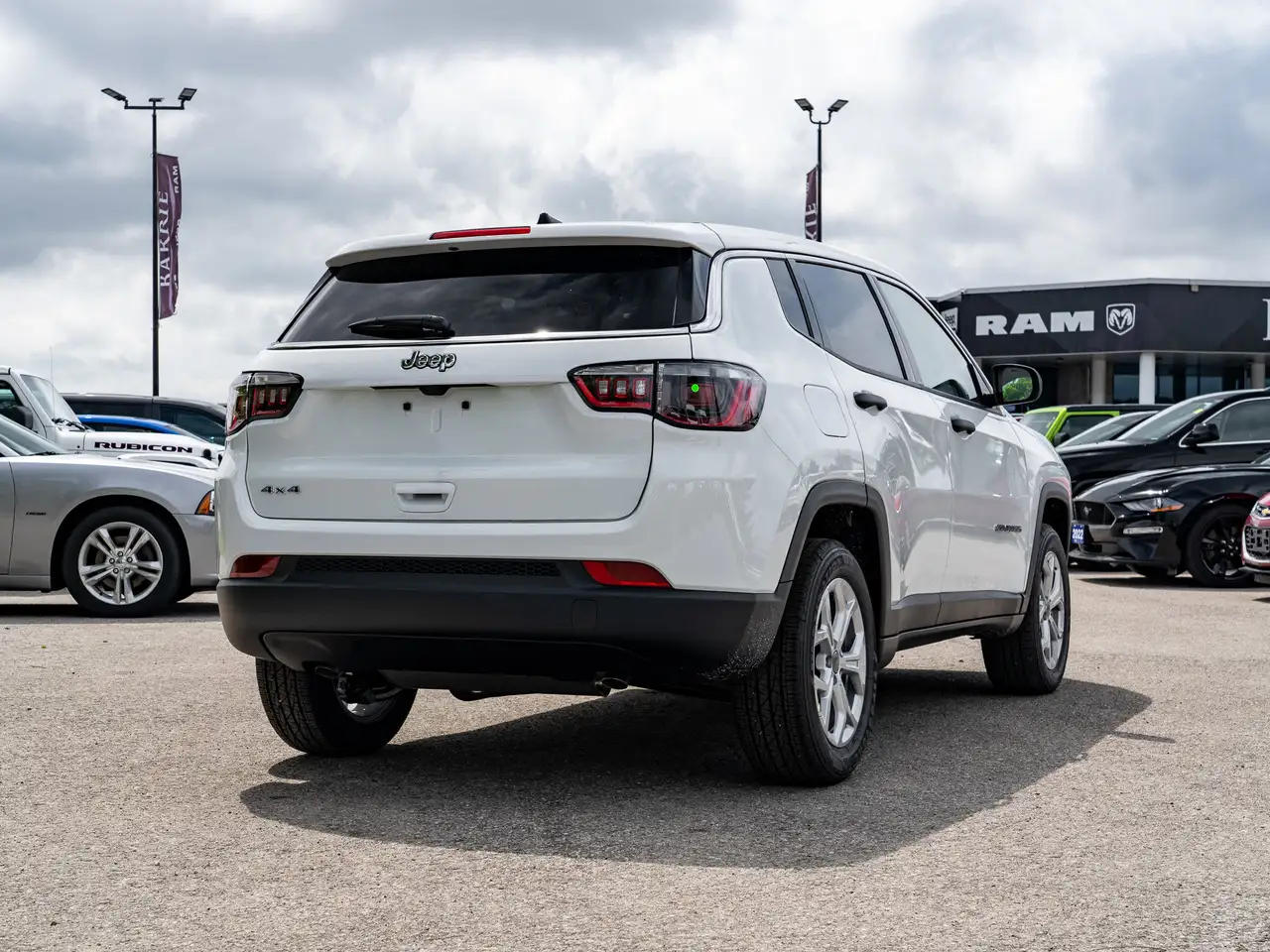 Jeep Compass снимка Jeep Compass
