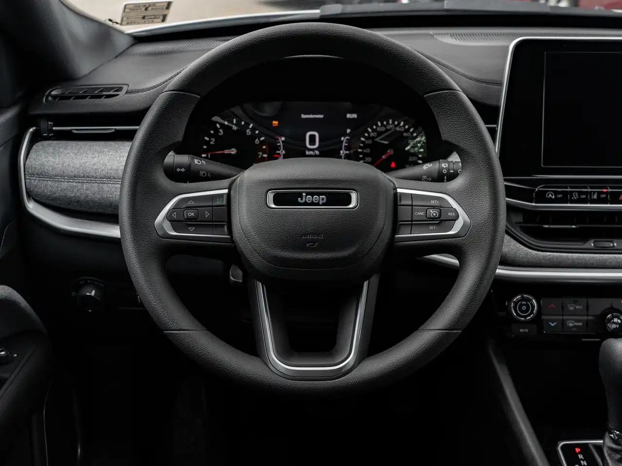 Jeep Compass снимка Jeep Compass