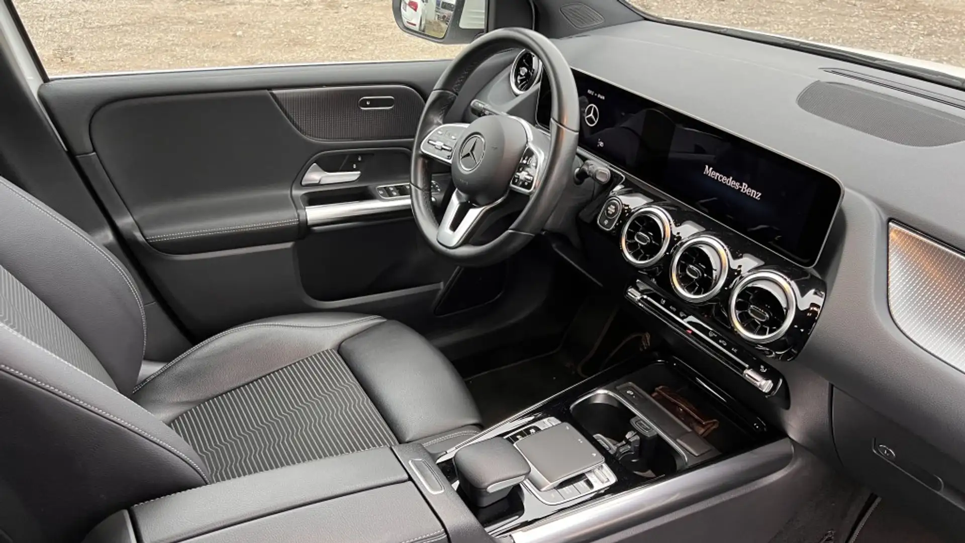 Mercedes-Benz B 220 4Matic #Kam#SHZ#Business##LED#Sound#Nav#18Alu# Weiß - 2