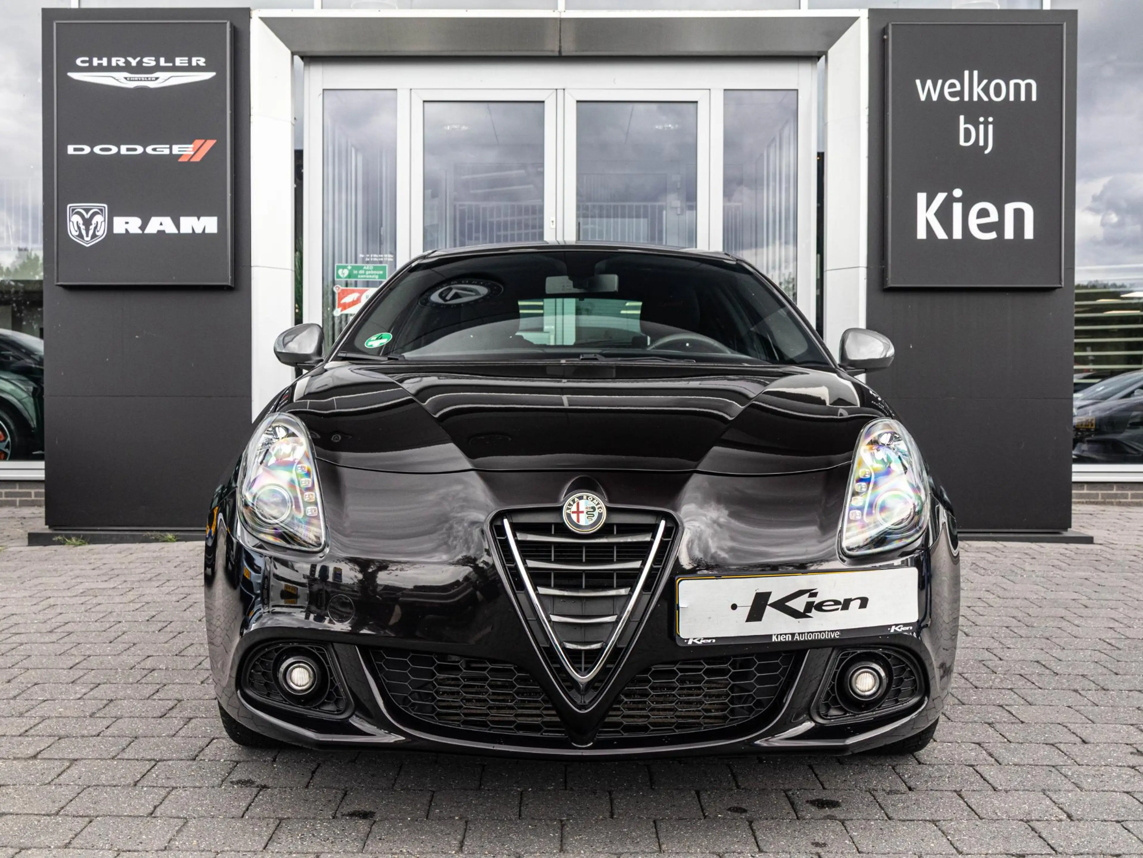 Alfa Romeo Giulietta 1.4 T Sprint — photo 13