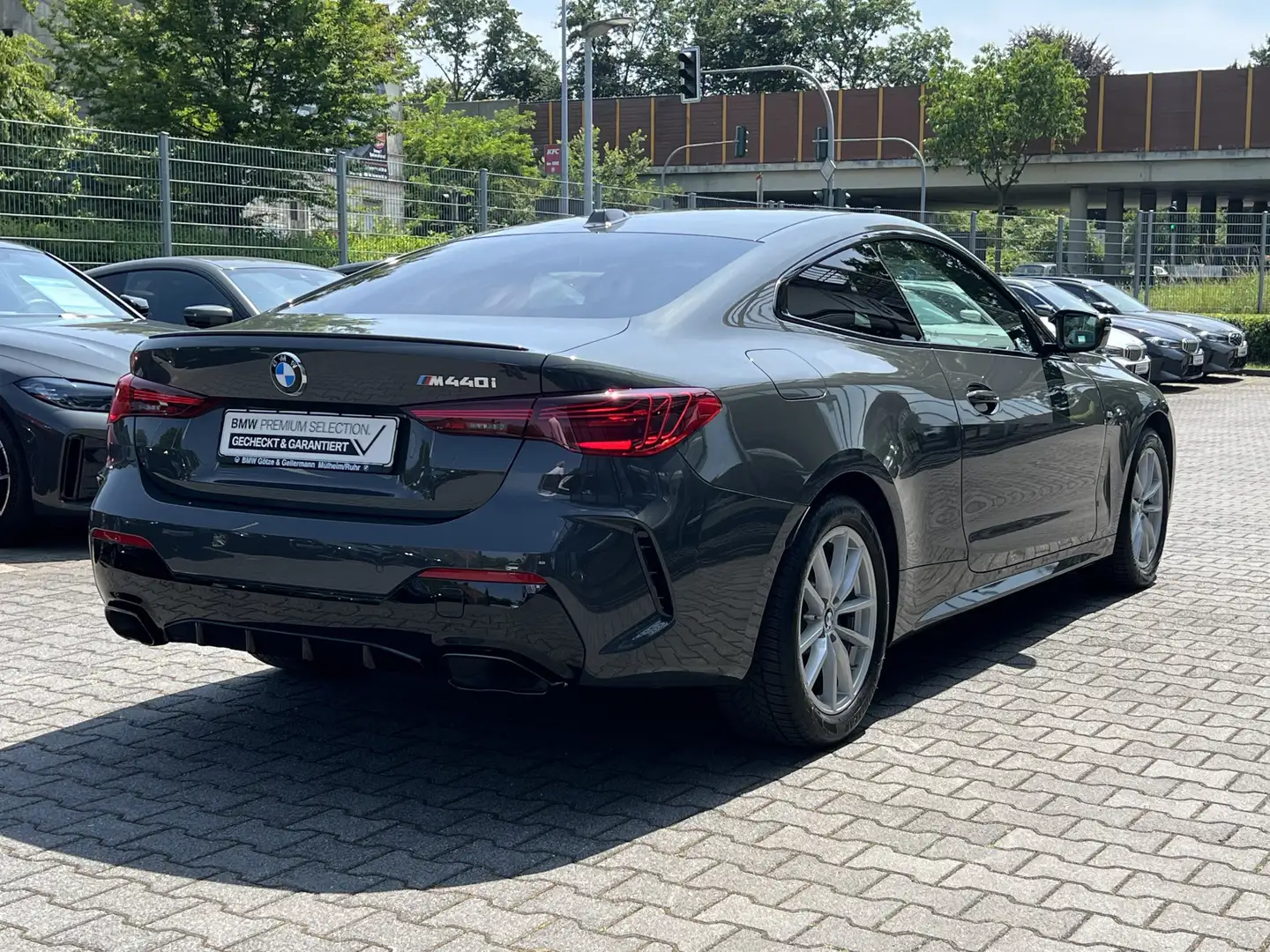 BMW 440 M440i xDrive Coupé //Standheizung H&K FACELIFT Grau - 2