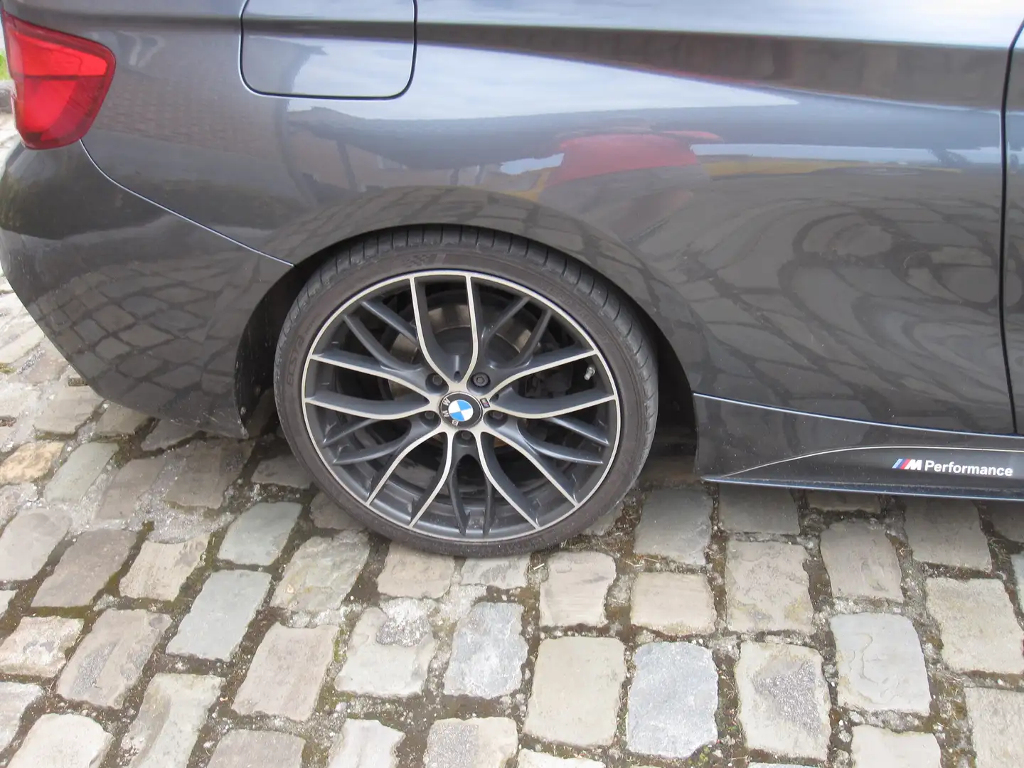 BMW 218 Cabrio 218 dA AdBlue (EU6d-TEMP) Grijs - 2