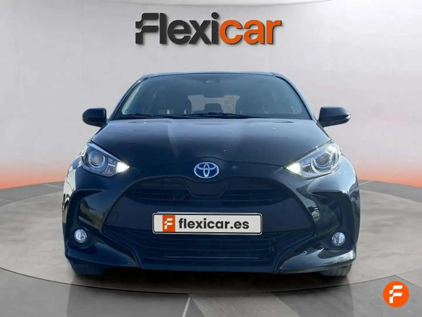 Toyota Yaris 1.5 120H Active Tech Giallo - 2