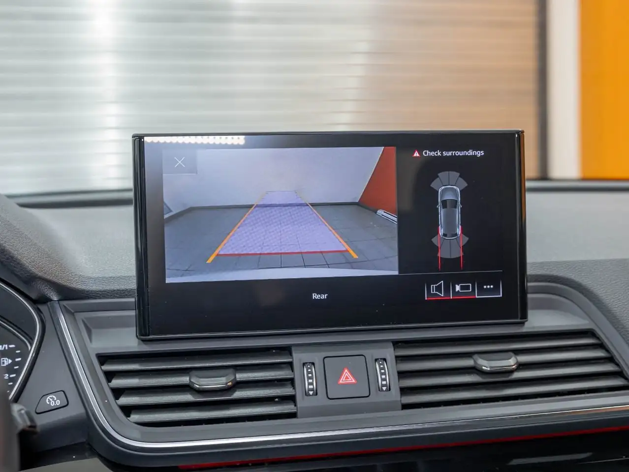 Audi Q5 снимка Audi Q5