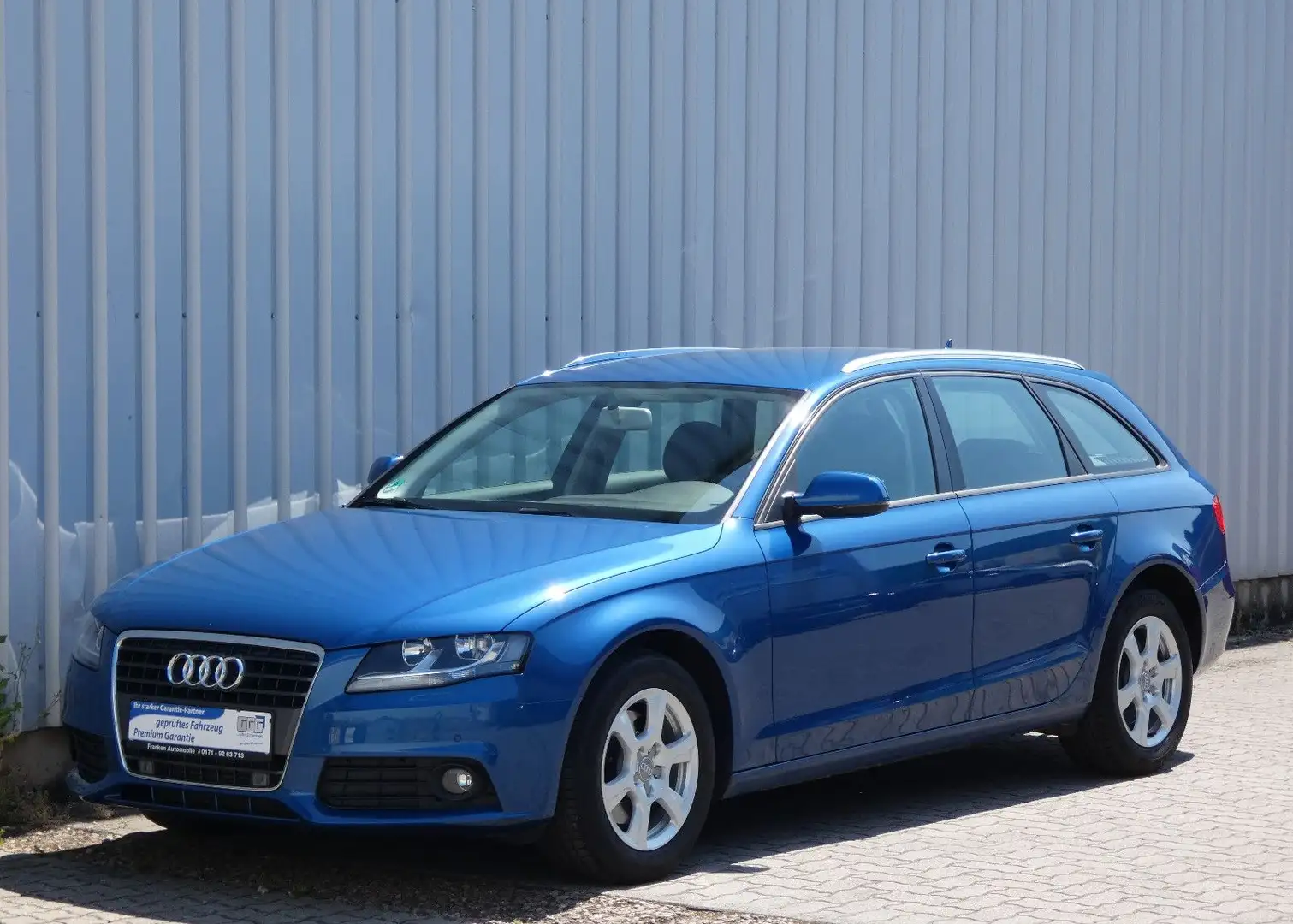 Audi A4 Avant Attraction-Klima-PDC-AHK-SH-Alu Blau - 2