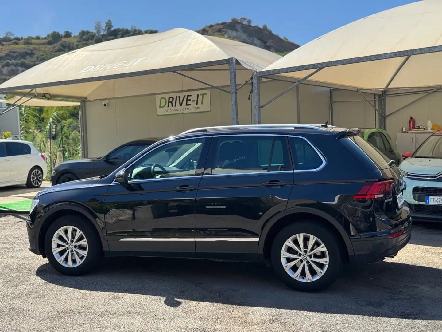 Volkswagen Tiguan Tiguan 2.0 tdi Business 150cv dsg Nero - 2