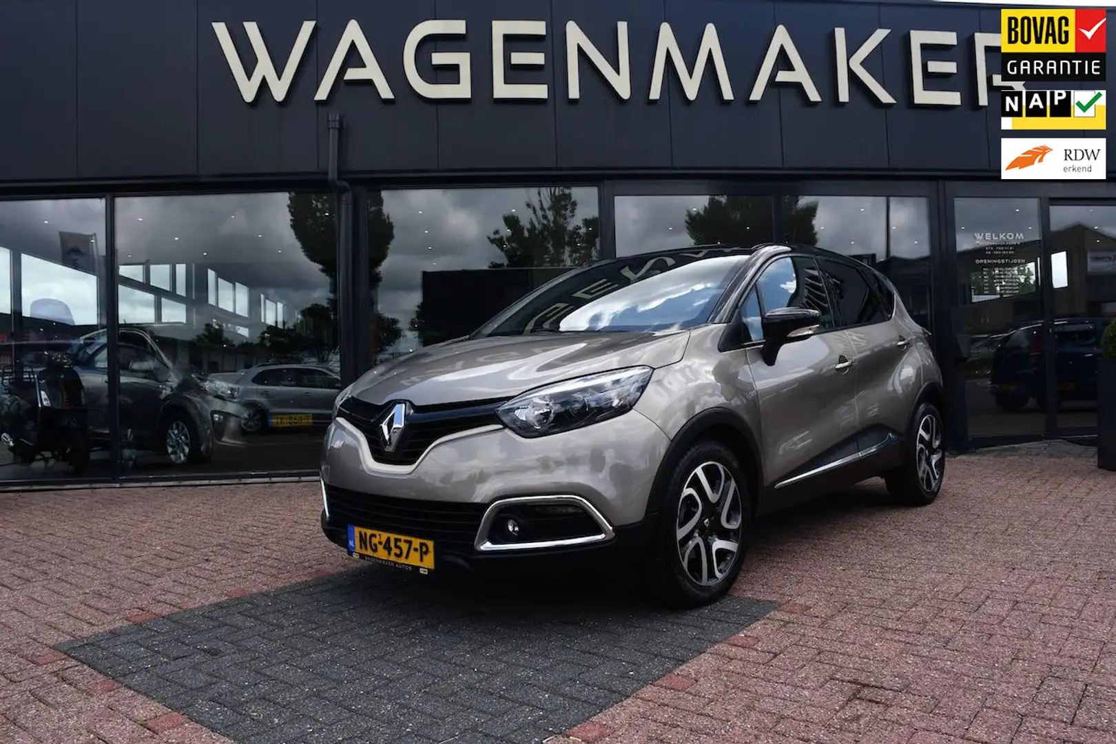 Renault Captur 1.2 TCe Expression AUT|Clima|Navi|Cruise|Nap Grijs - 1