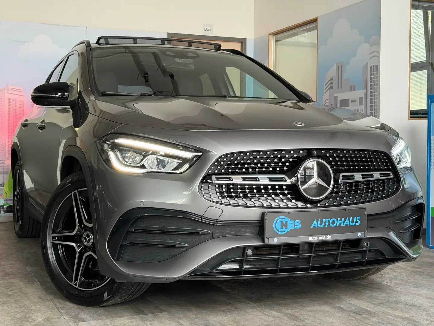 Mercedes-Benz GLA 250 e ACC*3x AMG*PANO*360*KEY*BELÜFTUNG*19' Gris - 2
