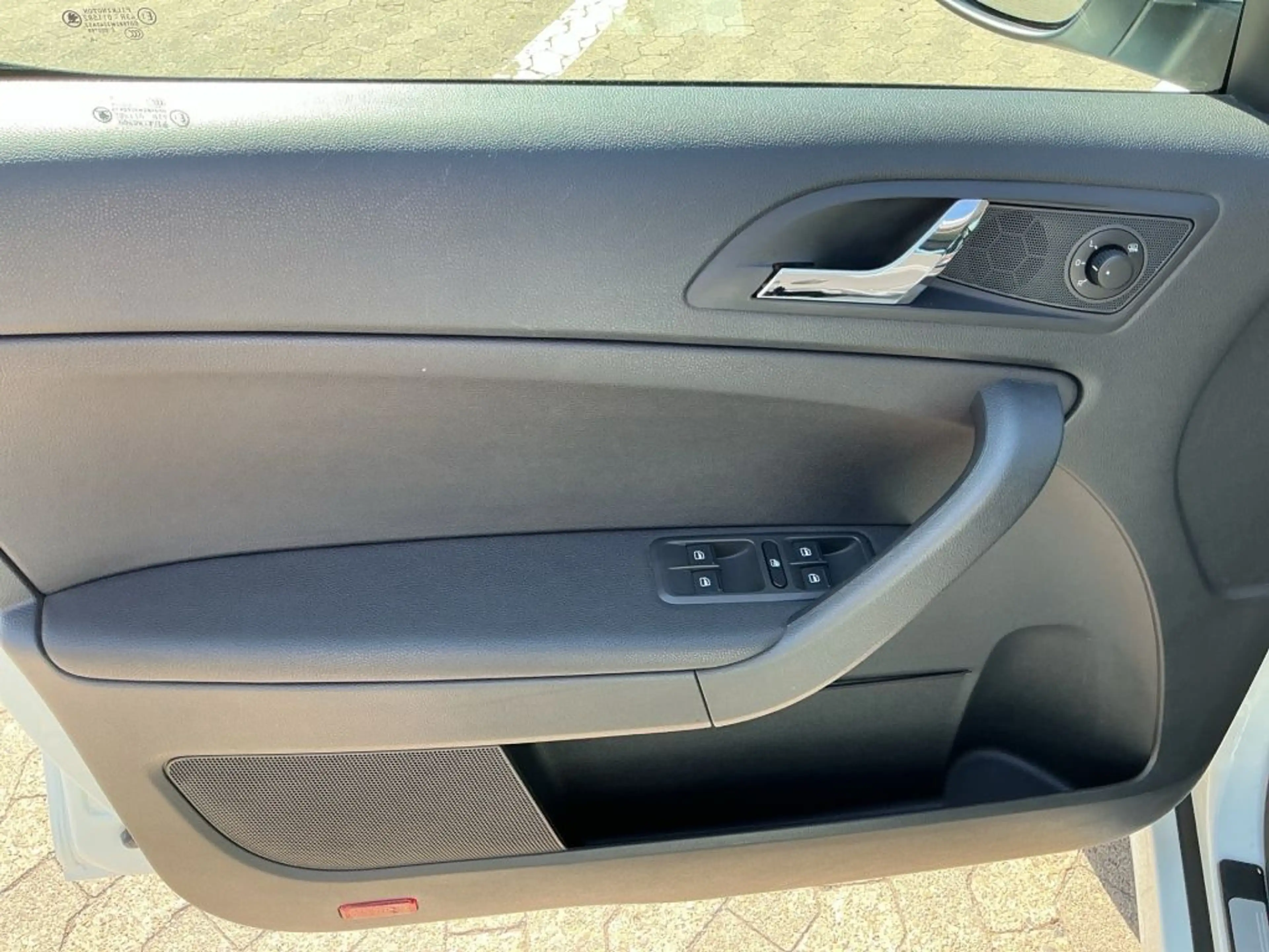 Skoda Yeti 1.2 TSI Joy — photo 14