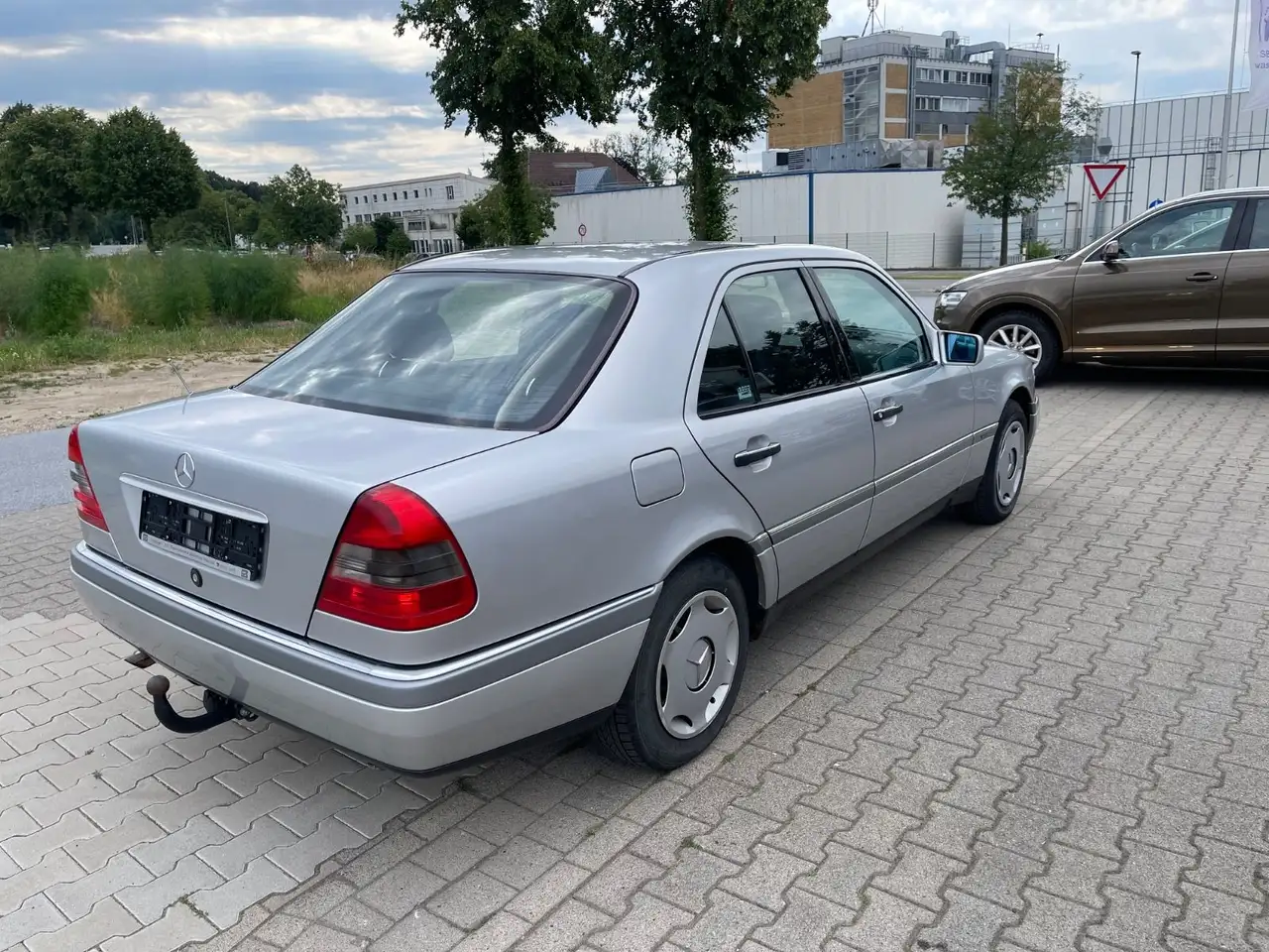 Mercedes-Benz C 180 Elegance Automatik, foto 5