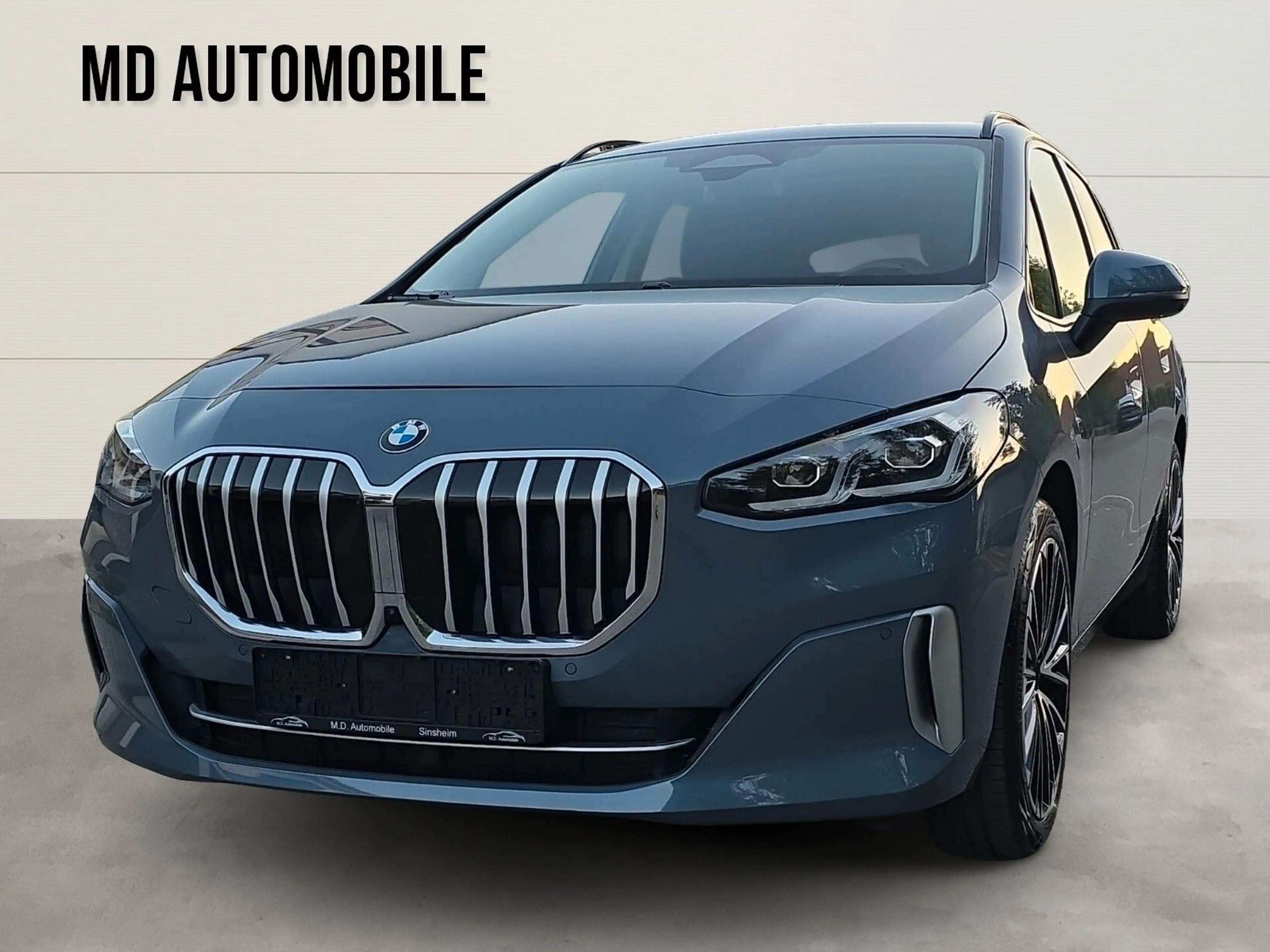 BMW 218 218i  Active Tourer Luxury Line Panorama 360%