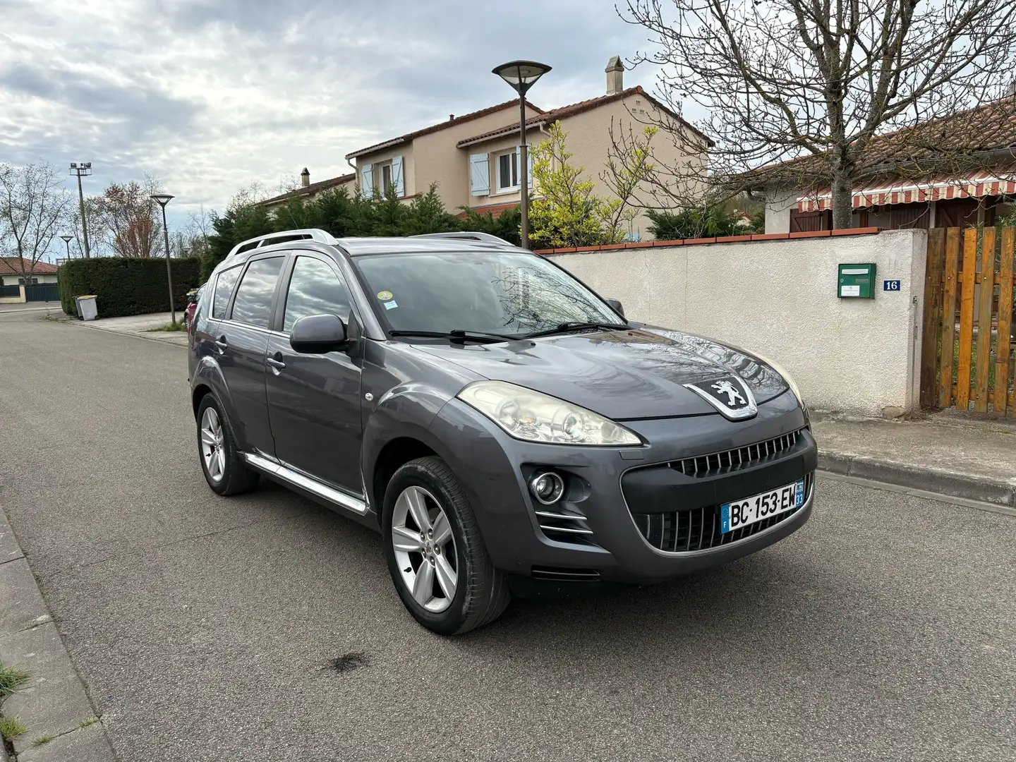 Peugeot 4007 2.2 HDi 16V 156ch FAP Féline - 2