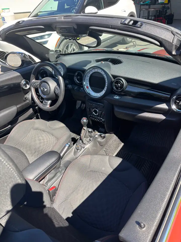 MINI Cooper Roadster снимка MINI Cooper Roadster