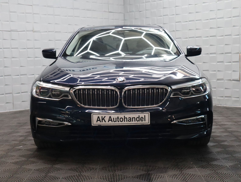 BMW 540 i xDrive Luxury Line Volleder Head Up 1 Hand — photo 2