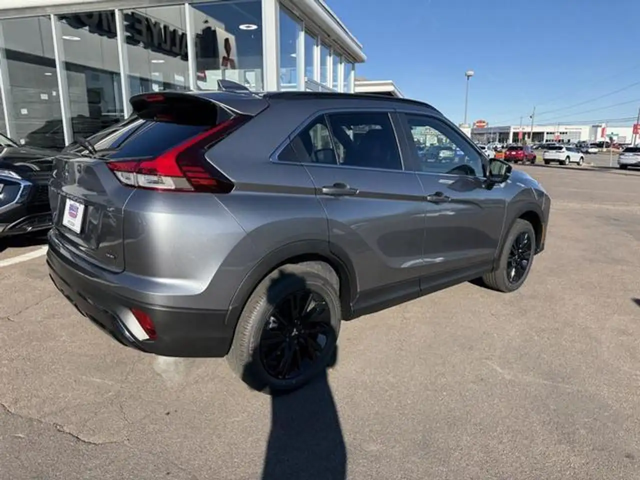 Mitsubishi Eclipse Cross снимка Mitsubishi Eclipse Cross
