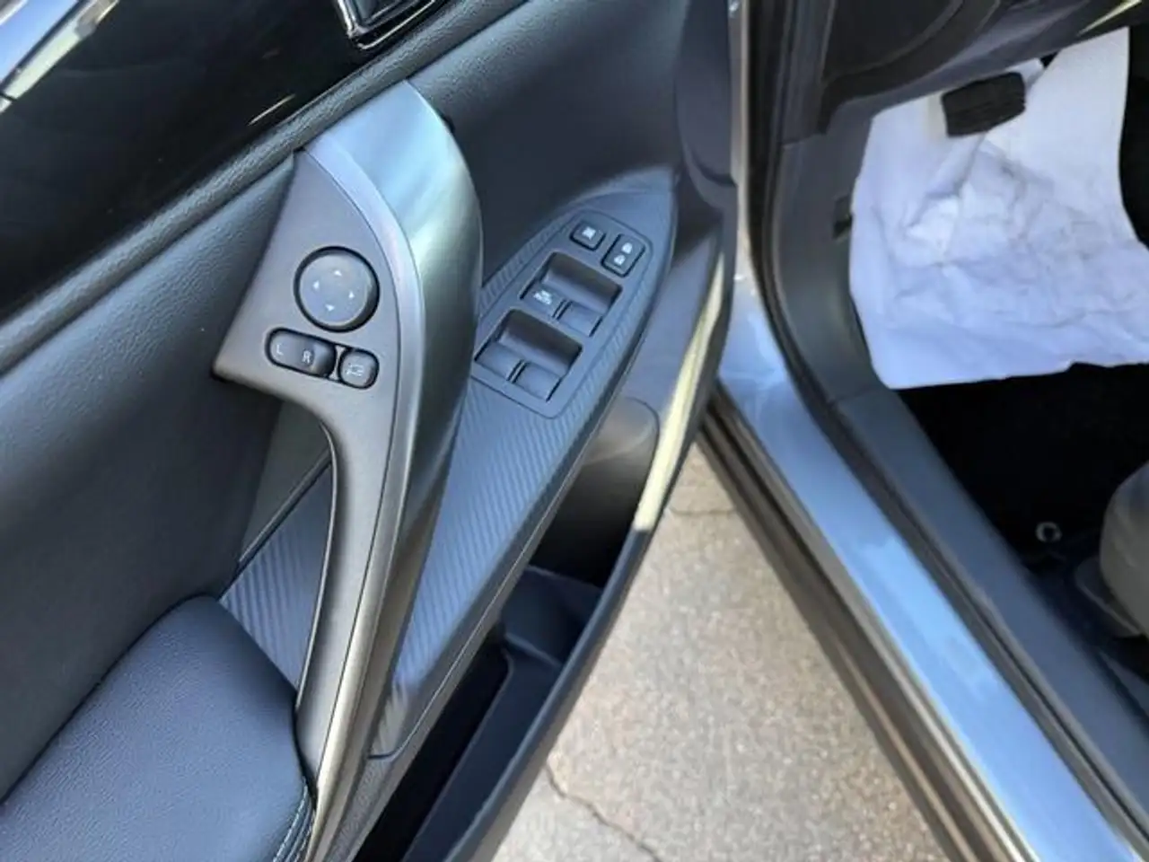 Mitsubishi Eclipse Cross снимка Mitsubishi Eclipse Cross