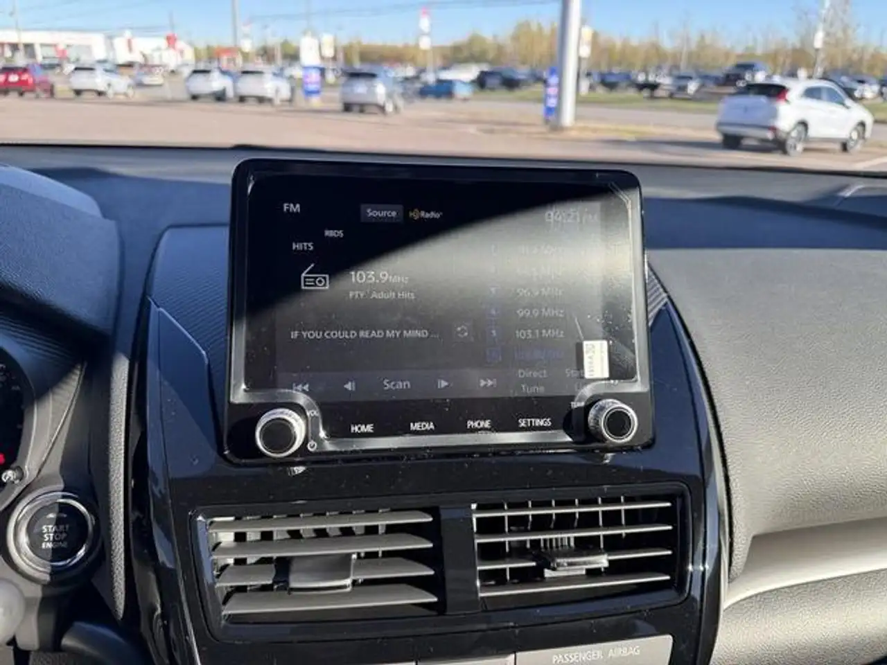 Mitsubishi Eclipse Cross снимка Mitsubishi Eclipse Cross