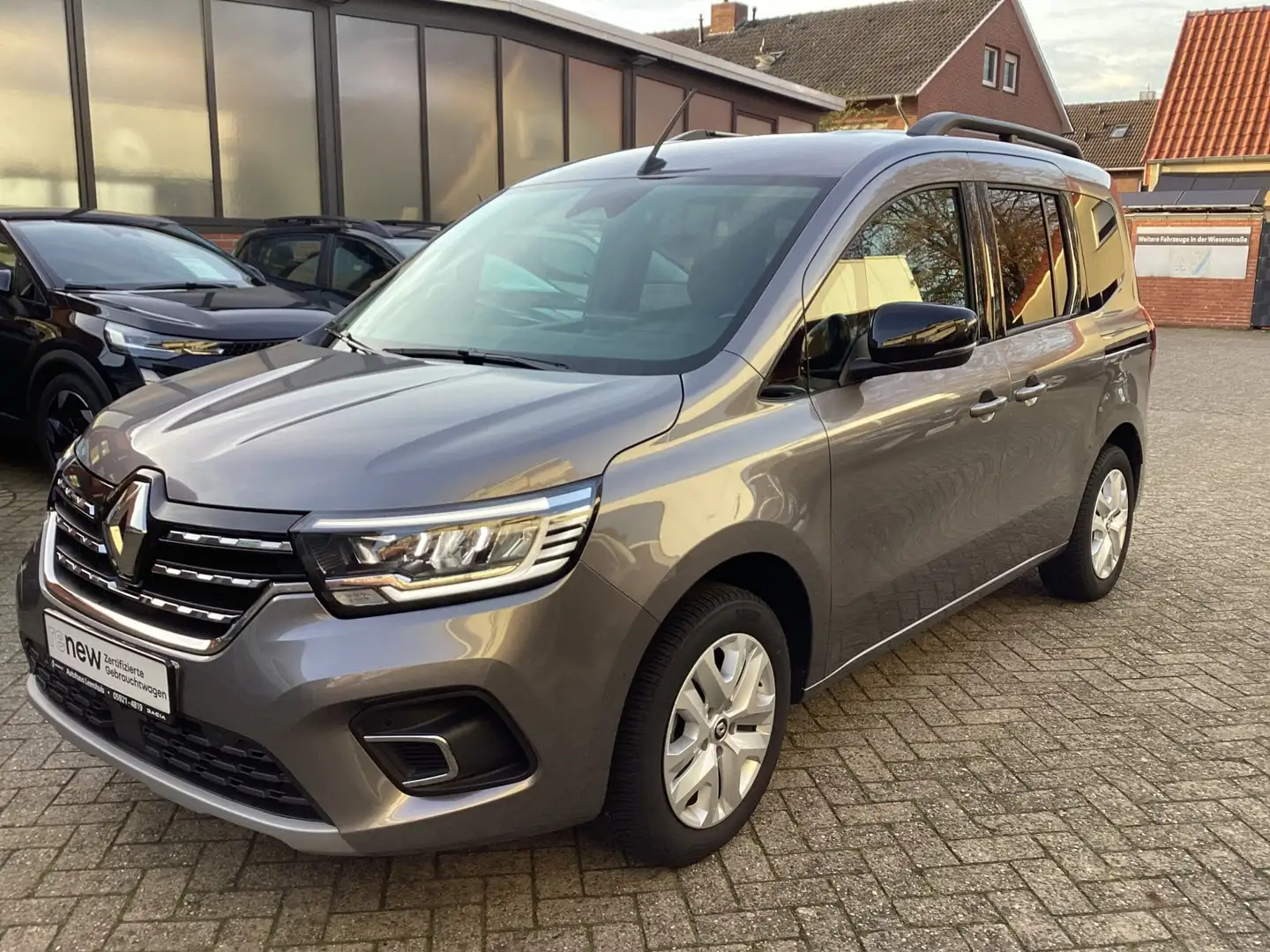 Renault Kangoo Techno 1.3 TCe 130 Grau - 1