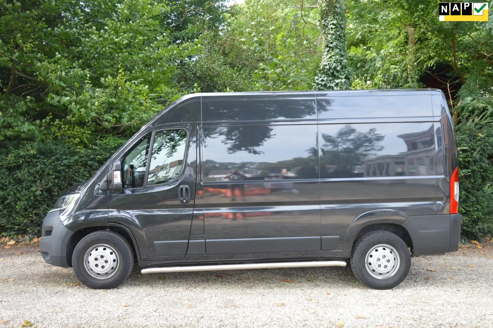 Citroen Jumper 35 2.0 BlueHDi L2H2 Zwaar Org NL/NAP/3000kg trekge Zwart - 1