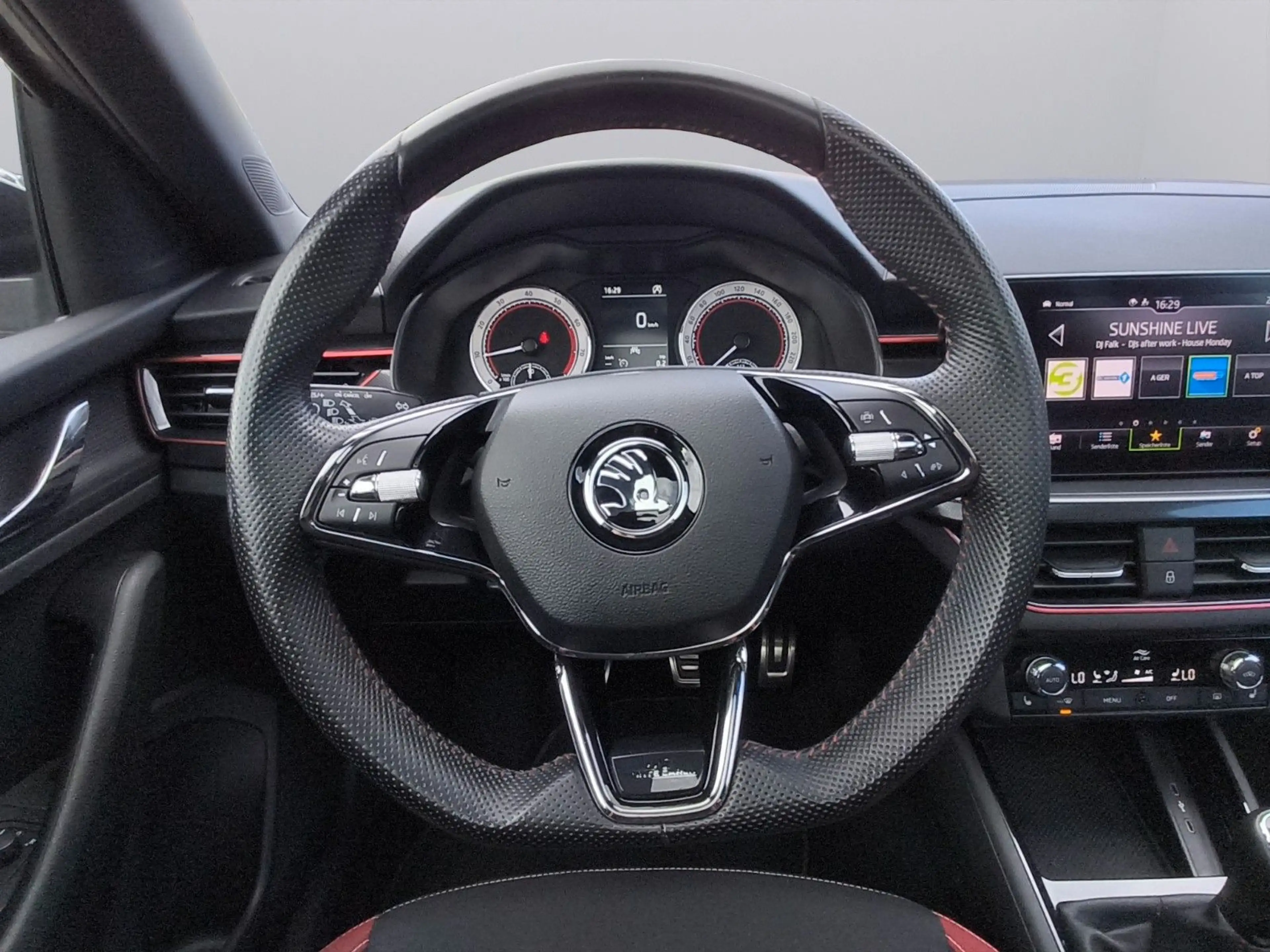 Skoda Scala Monte Carlo *ABT *LED-Scheinwerfer *SHZ — photo 15