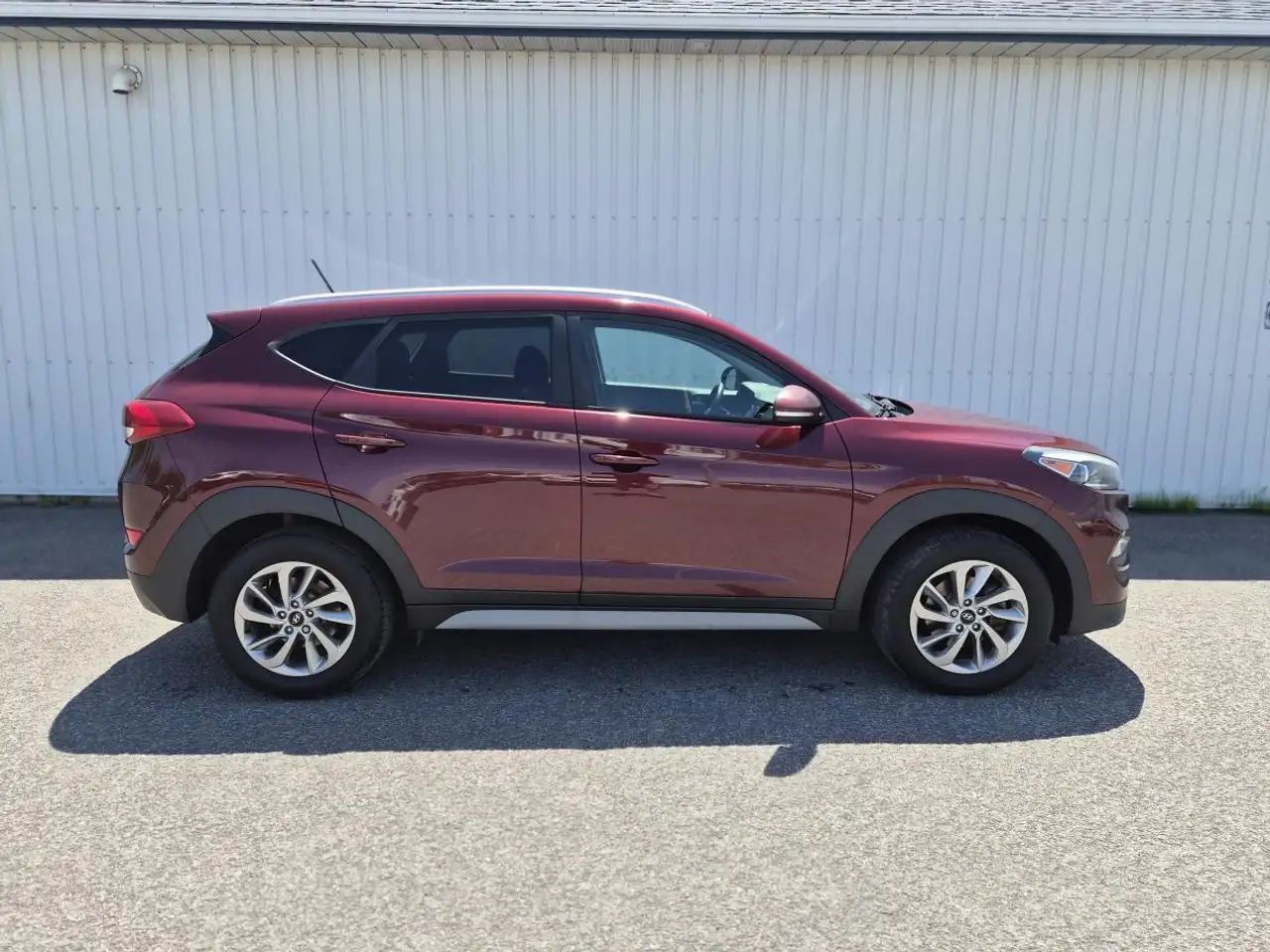 Hyundai TUCSON снимка Hyundai TUCSON