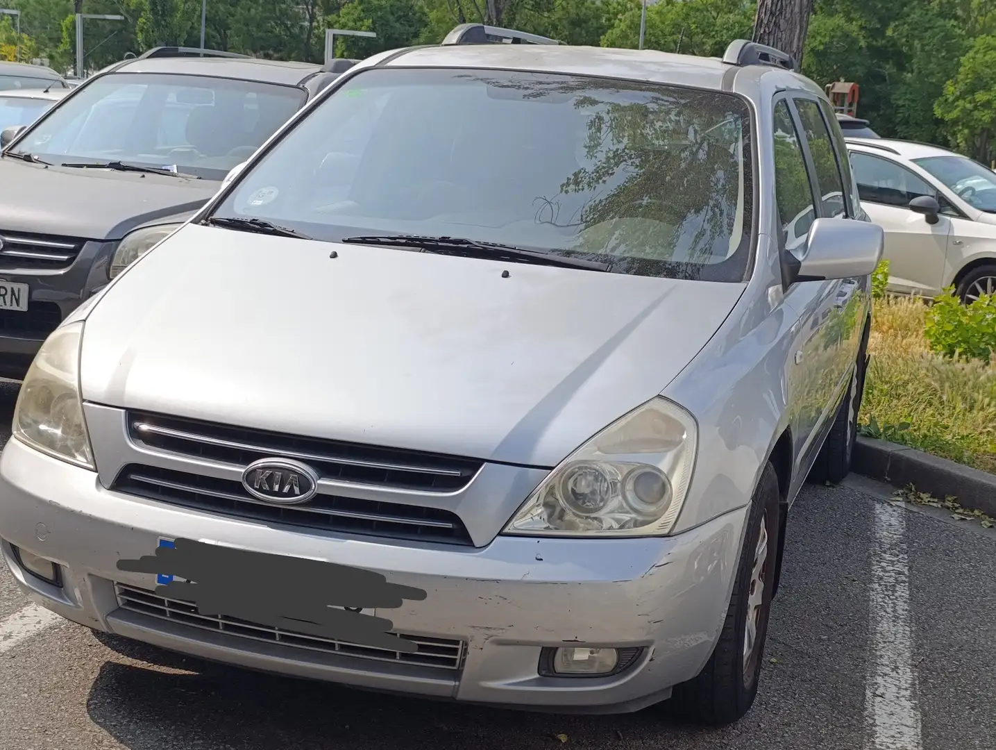 Kia Carnival 2.9CRDI EX-Concept - 2