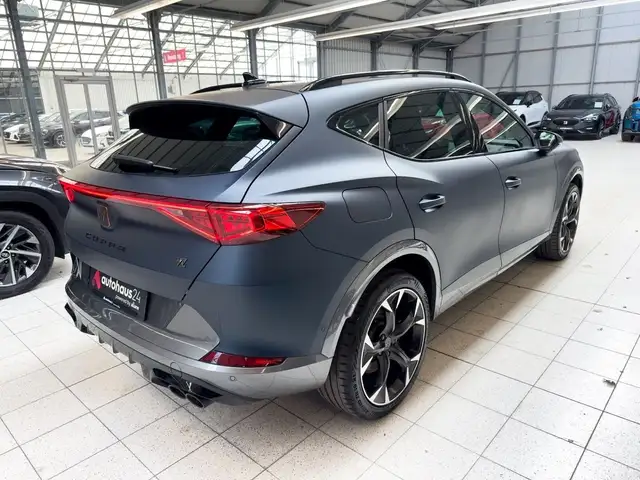Cupra Formentor view 5