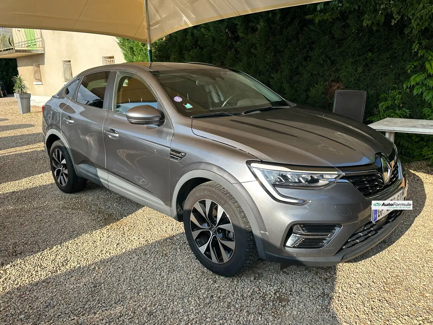 Renault Arkana 1.6 E-Tech 145ch Business Boite auto 2022 Szary - 1